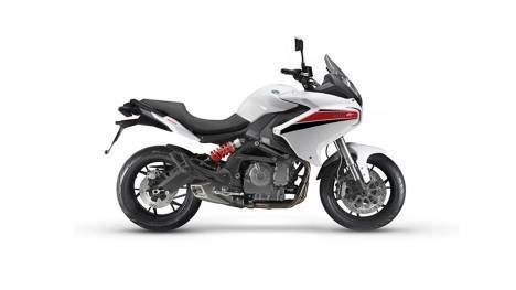 Benelli TNT 600 GT 2015 STD Exterior