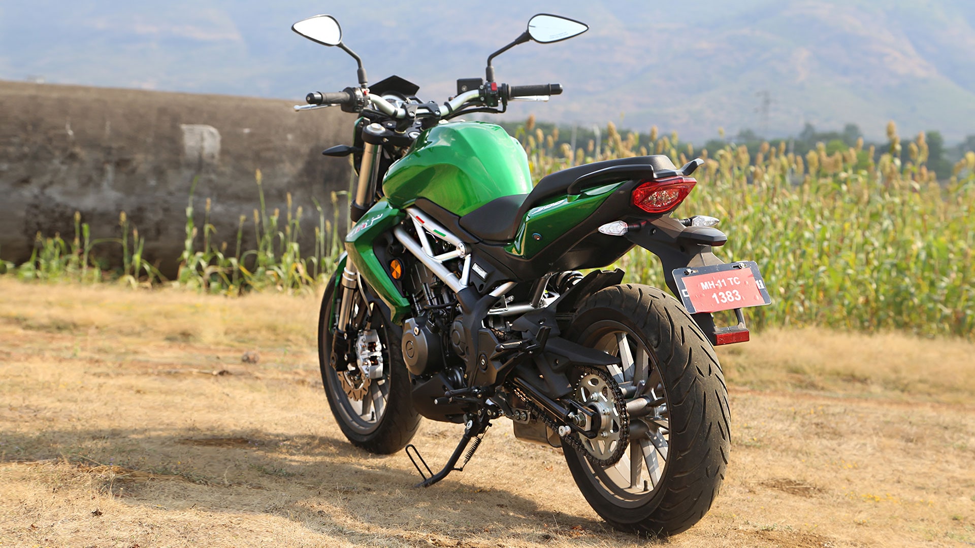 Benelli TNT 300 2015 STD