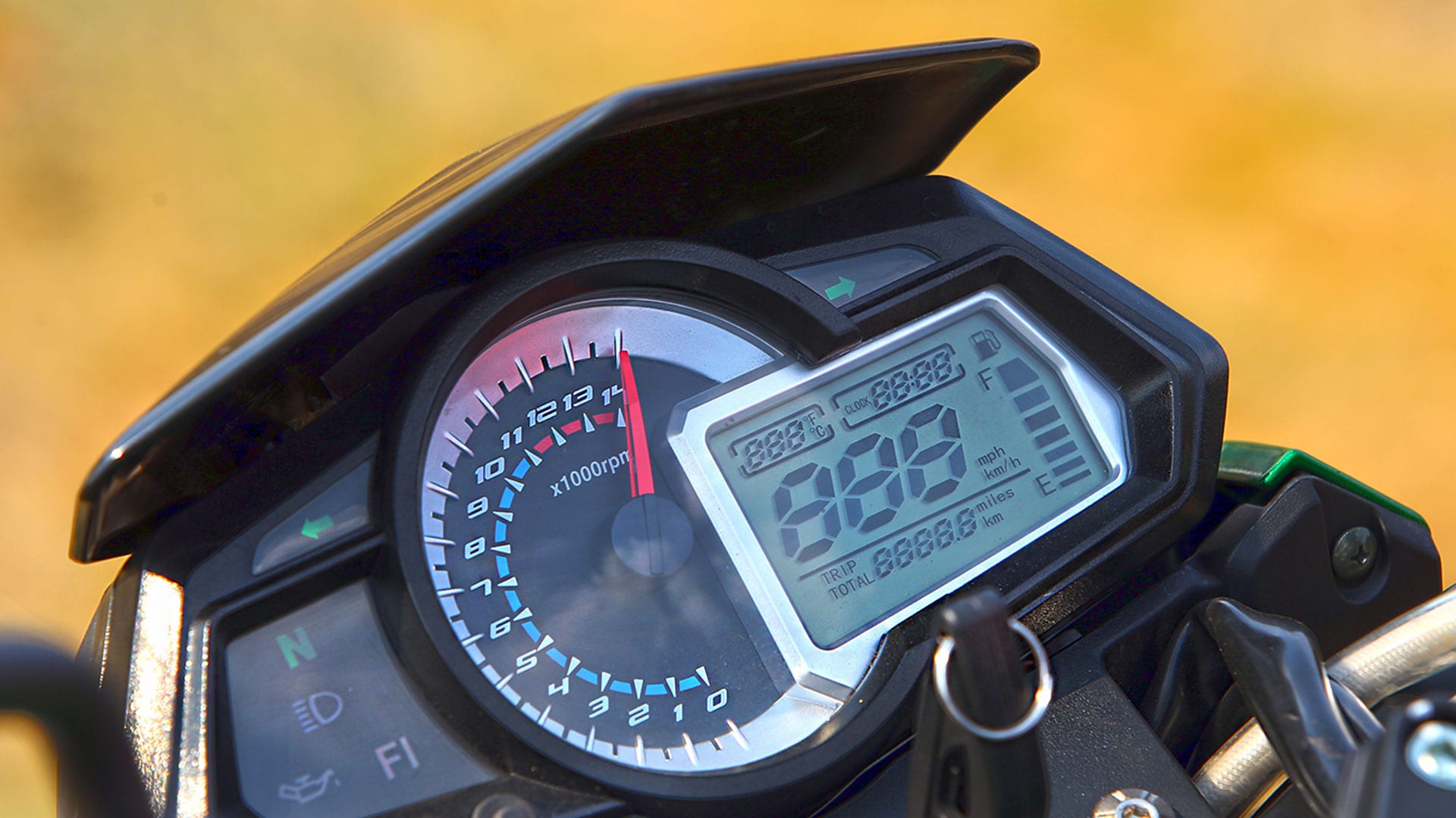 Benelli TNT 300 2015 STD