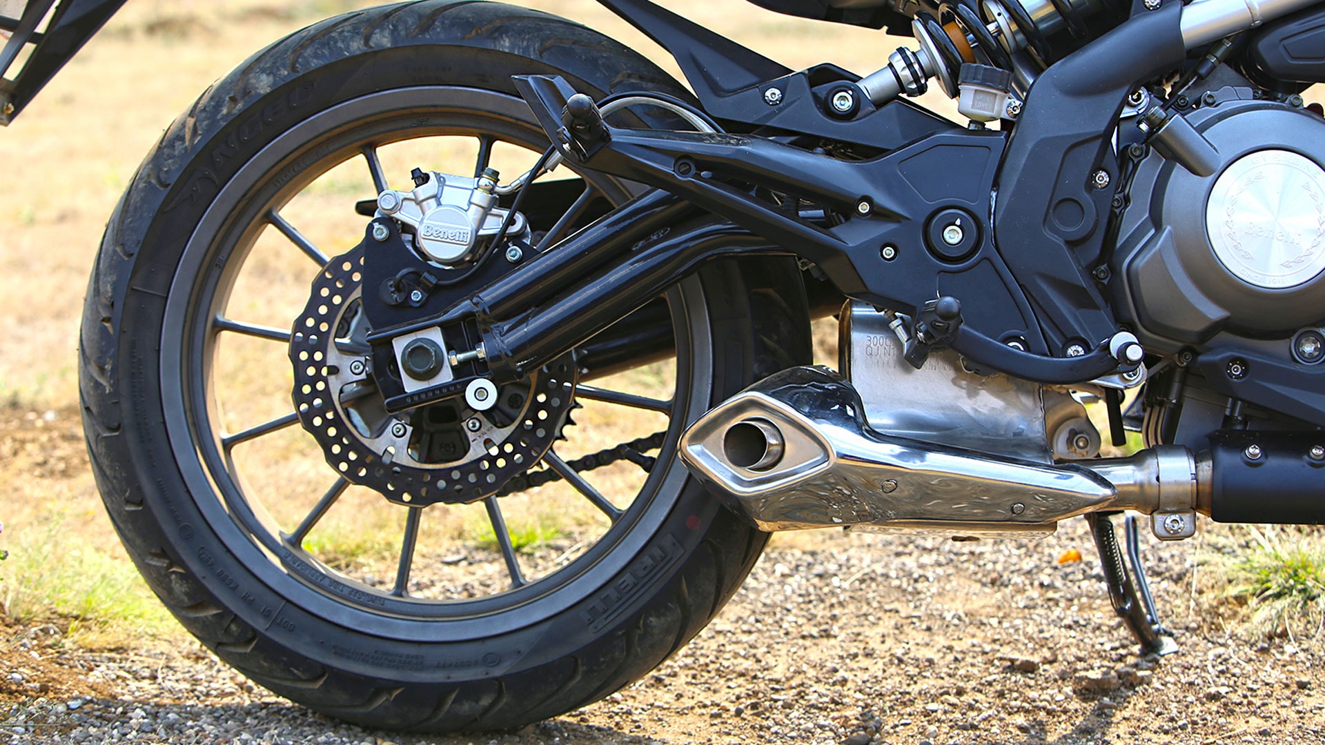 Benelli TNT 300 2015 STD