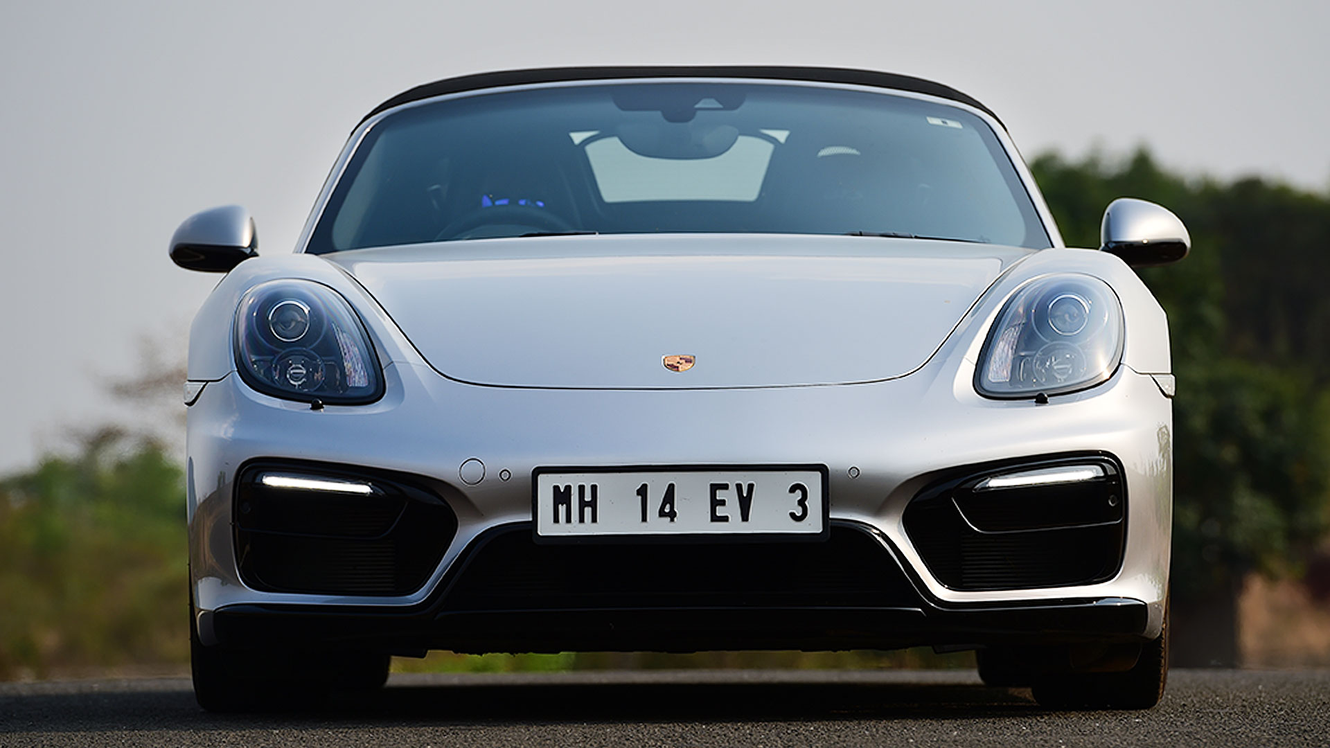 Porsche-boxster-2015-GTS Compare