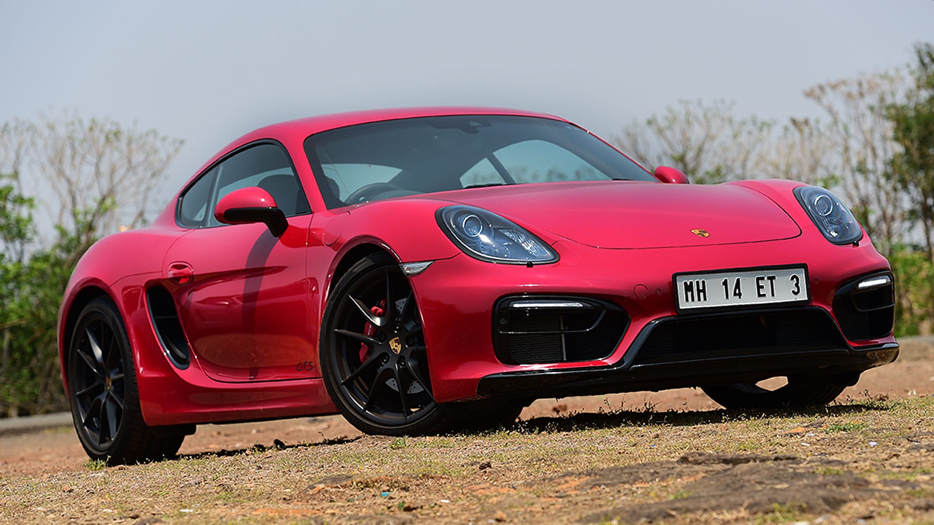 Porsche-cayman-2015-GTS Exterior