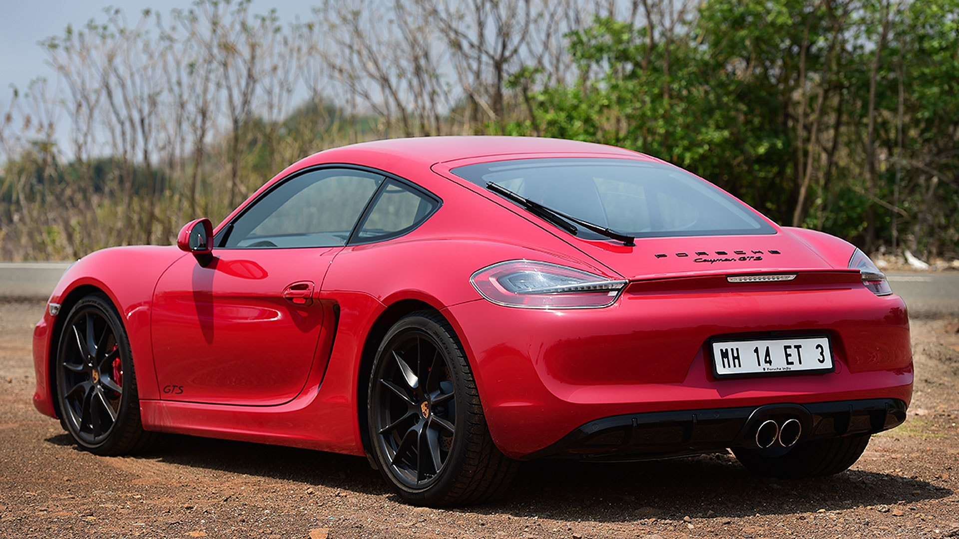 Porsche-cayman-2015-GTS Exterior