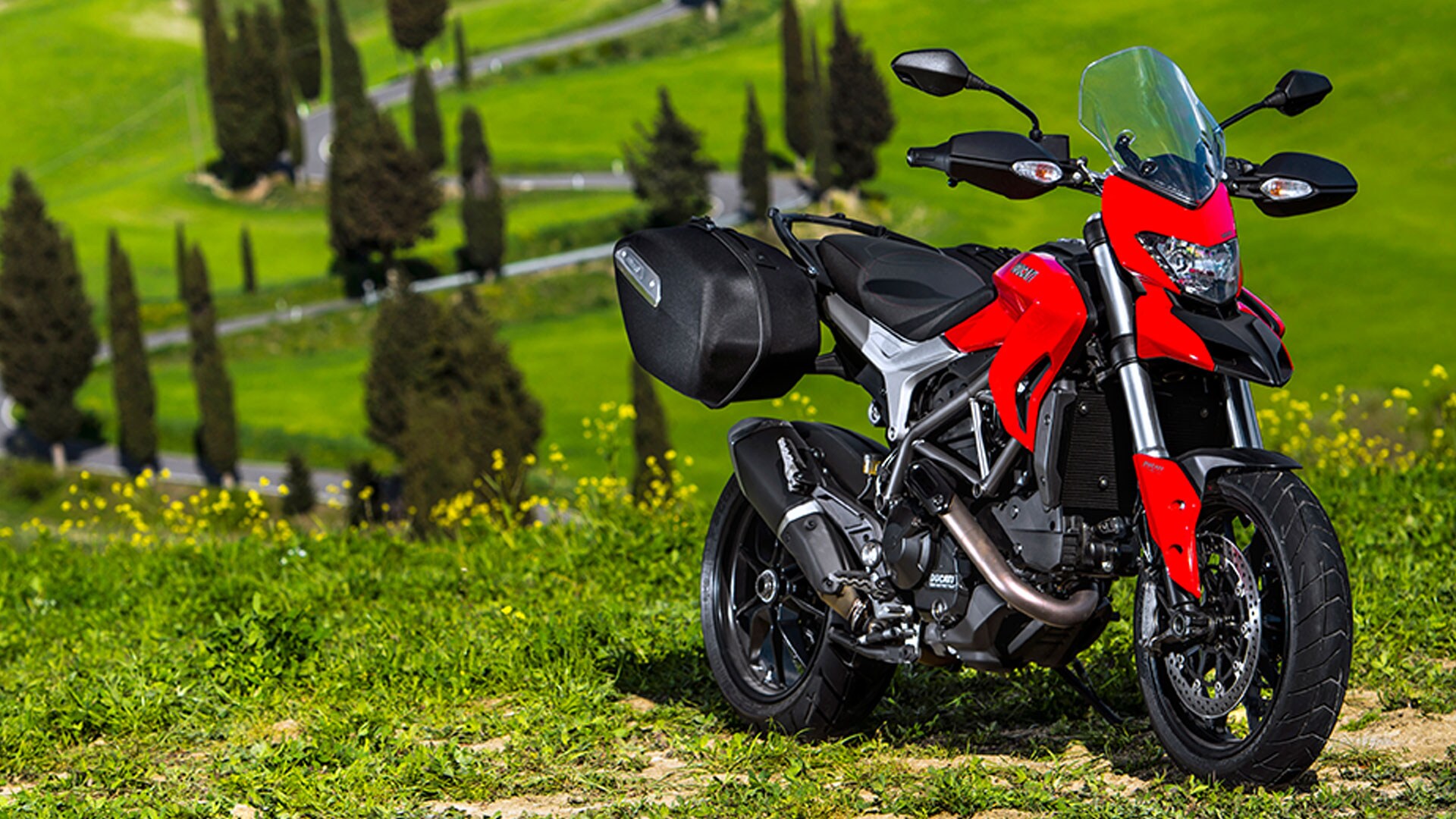 Ducati Hyperstrada 2015 STD