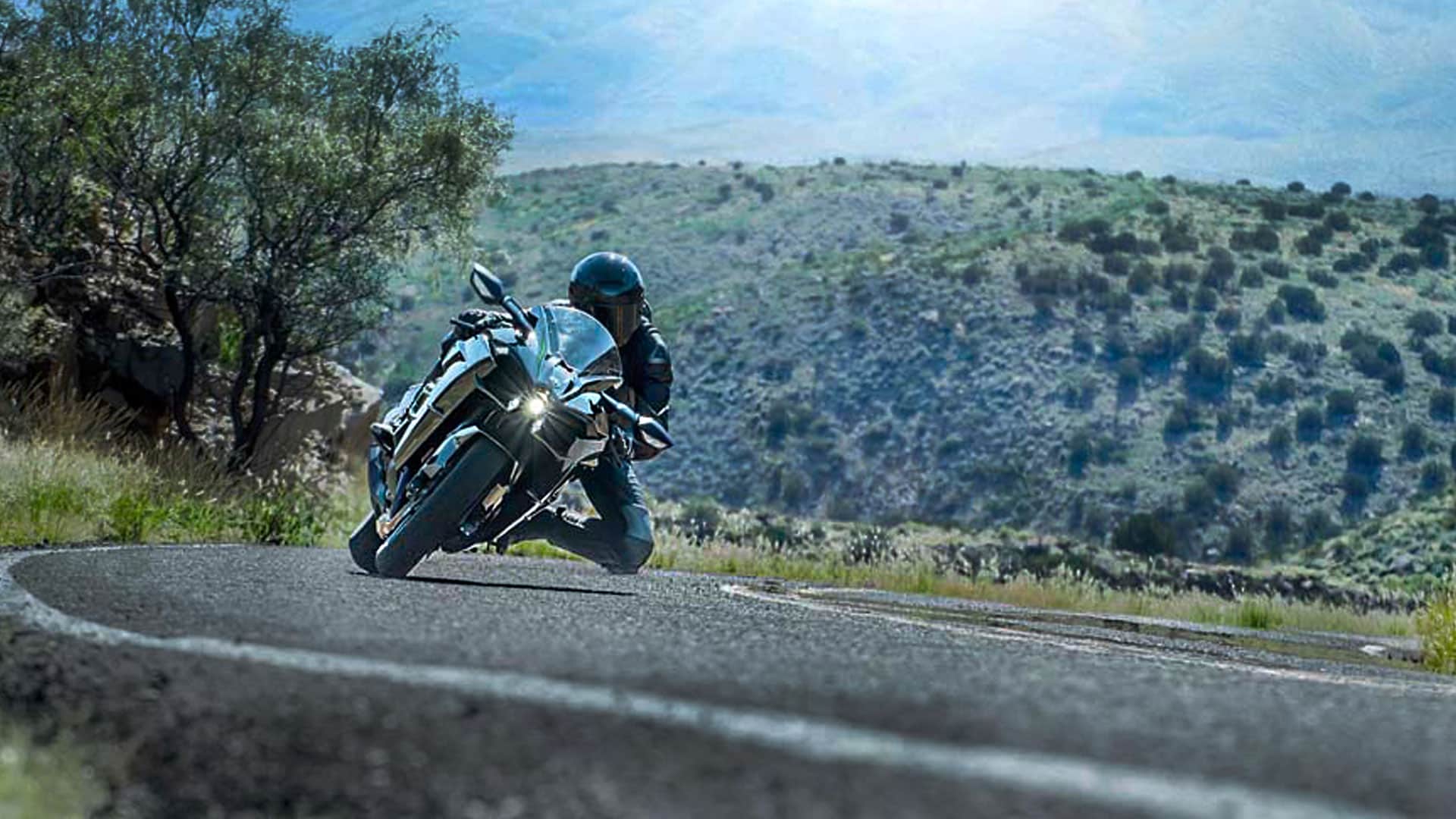 Kawasaki Ninja H2 2015 STD