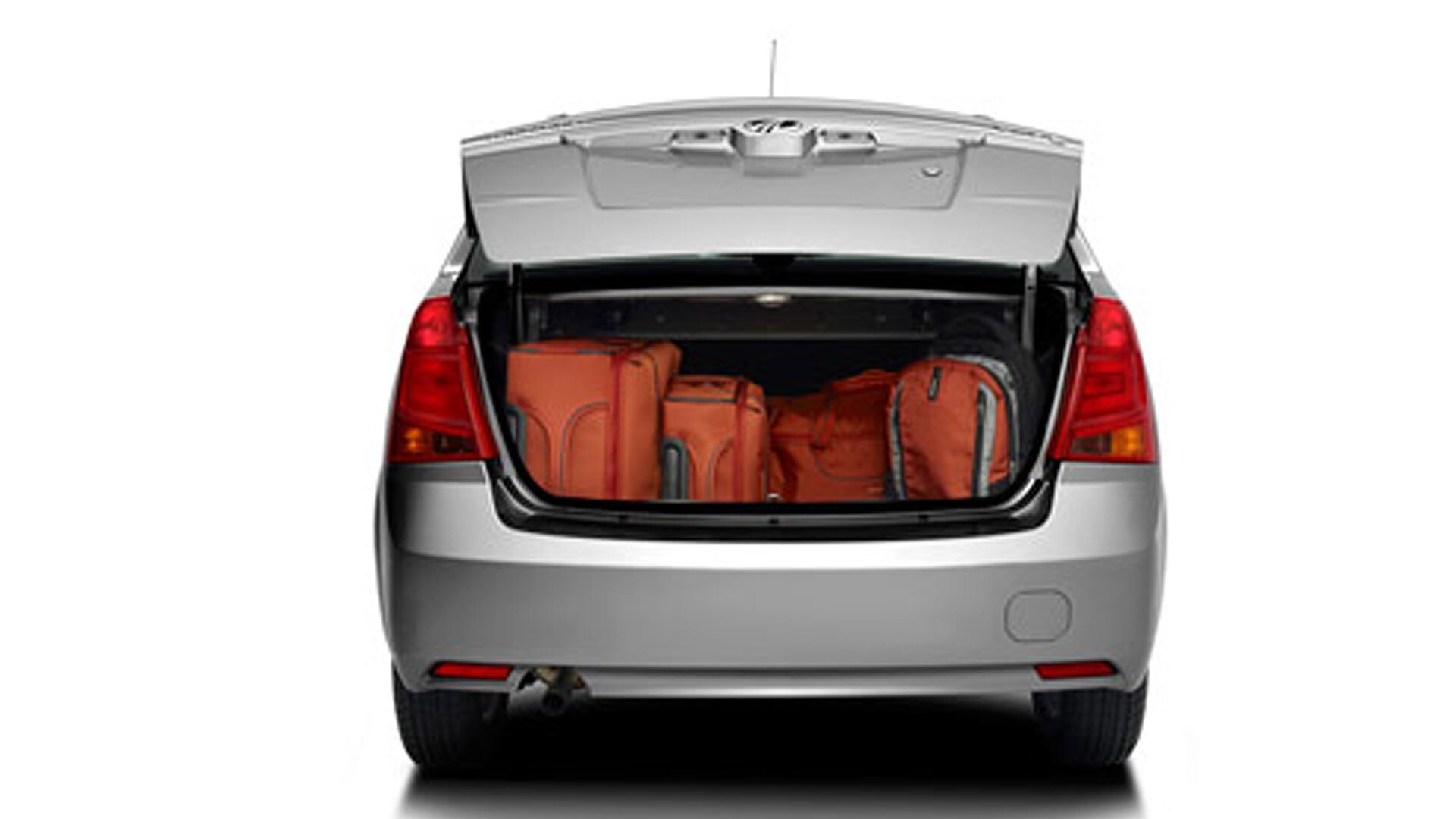 Mahindra-Verito-2013-1-5-D4-Compare