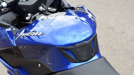 Bajaj Pulsar AS150 2017 STD Price in India, Mileage, Reviews