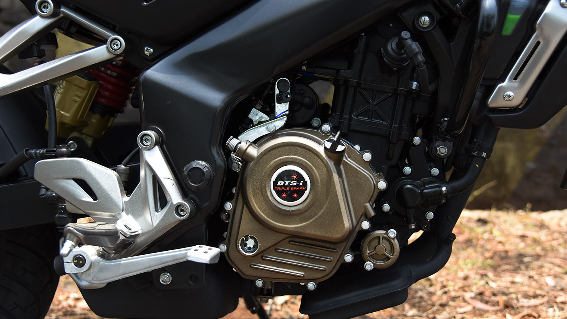 Bajaj Pulsar AS200 2015 STD