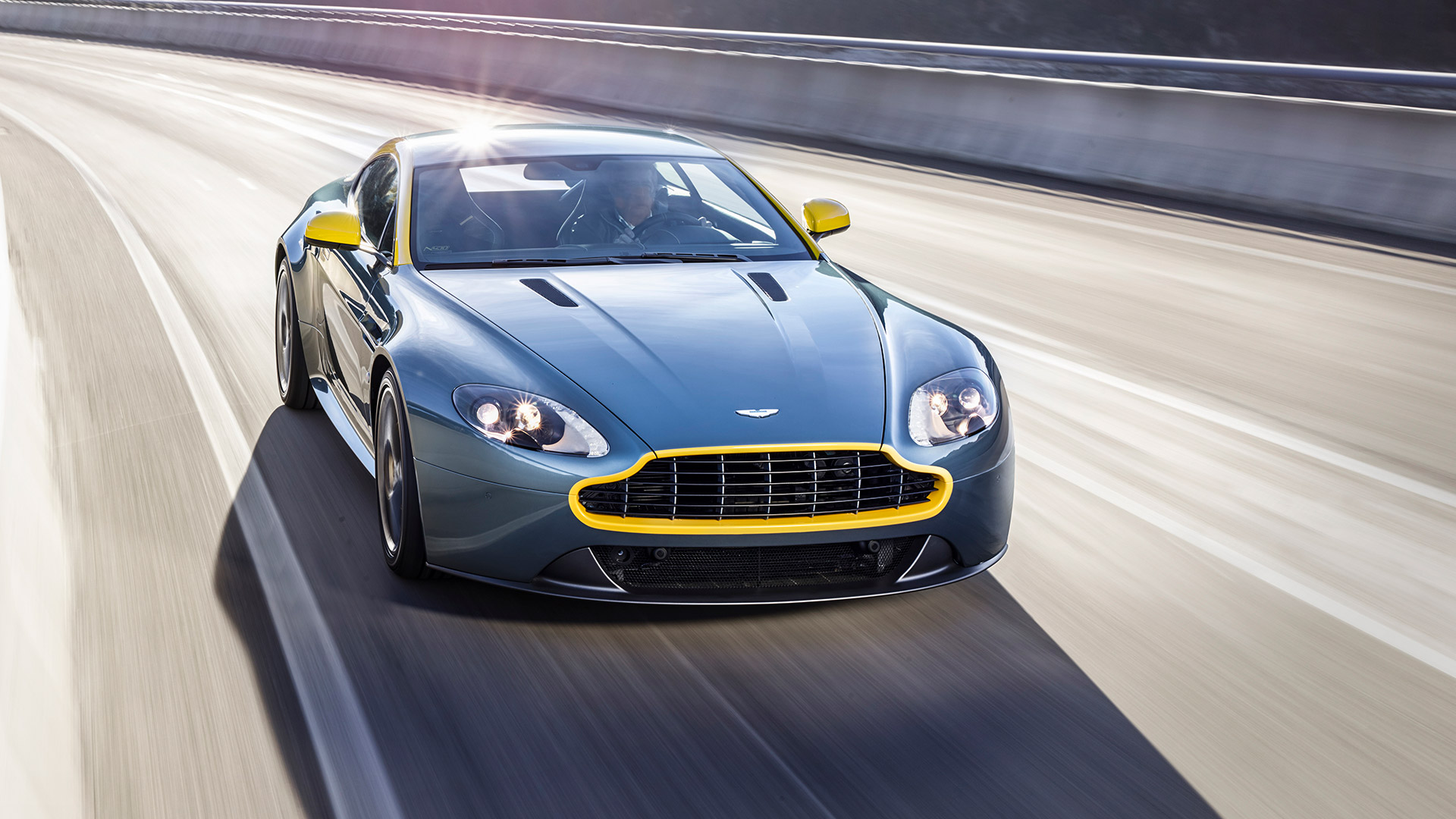 Aston Martin Vantage N430 2013 STD Exterior