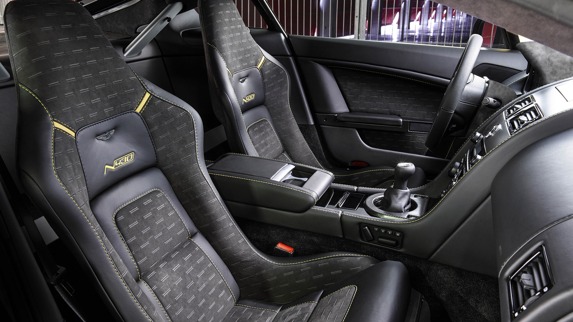 Aston Martin Vantage N430 2013 STD Interior