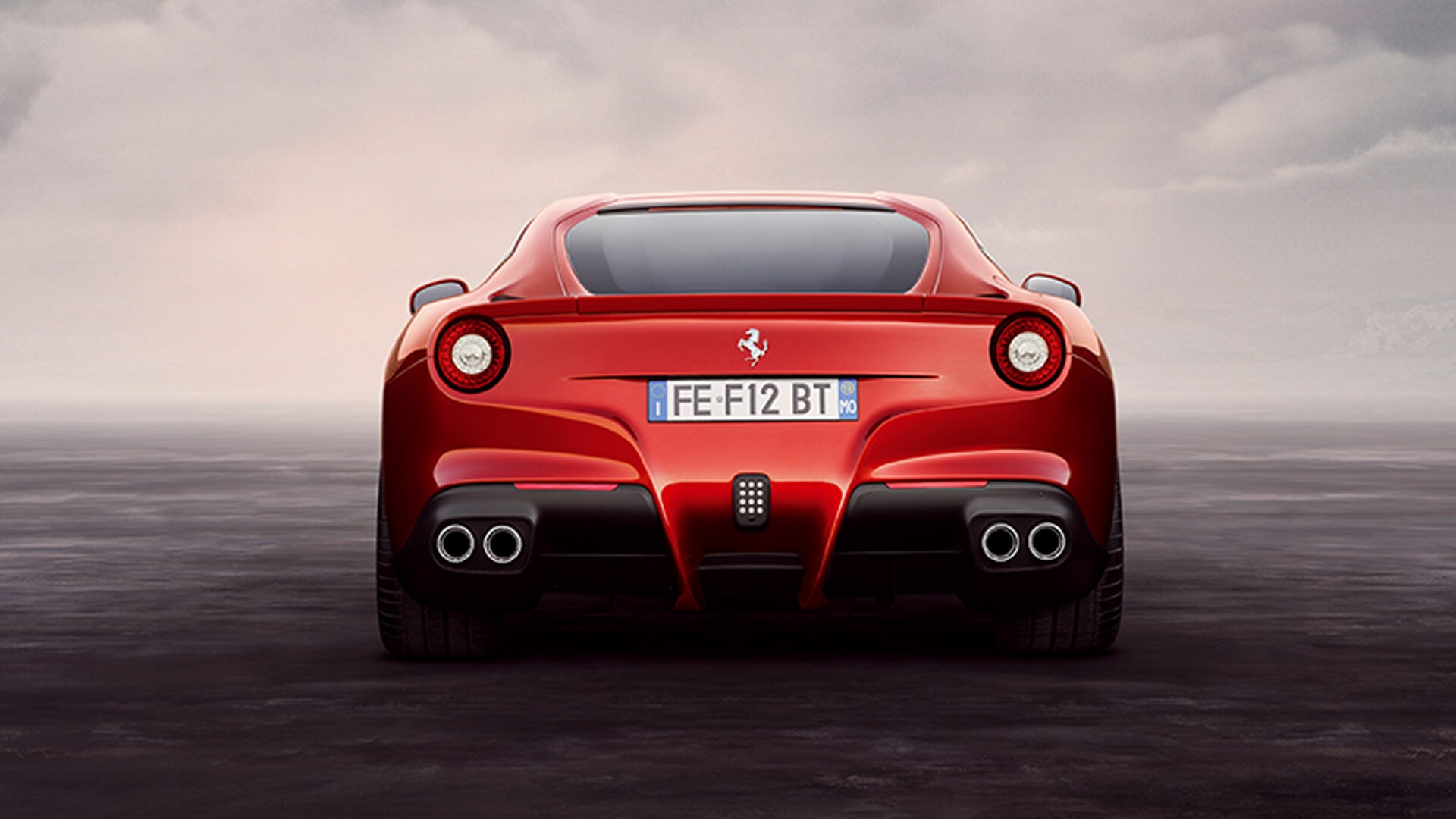 Ferrari F12 Berlinetta 2015 STD Compare