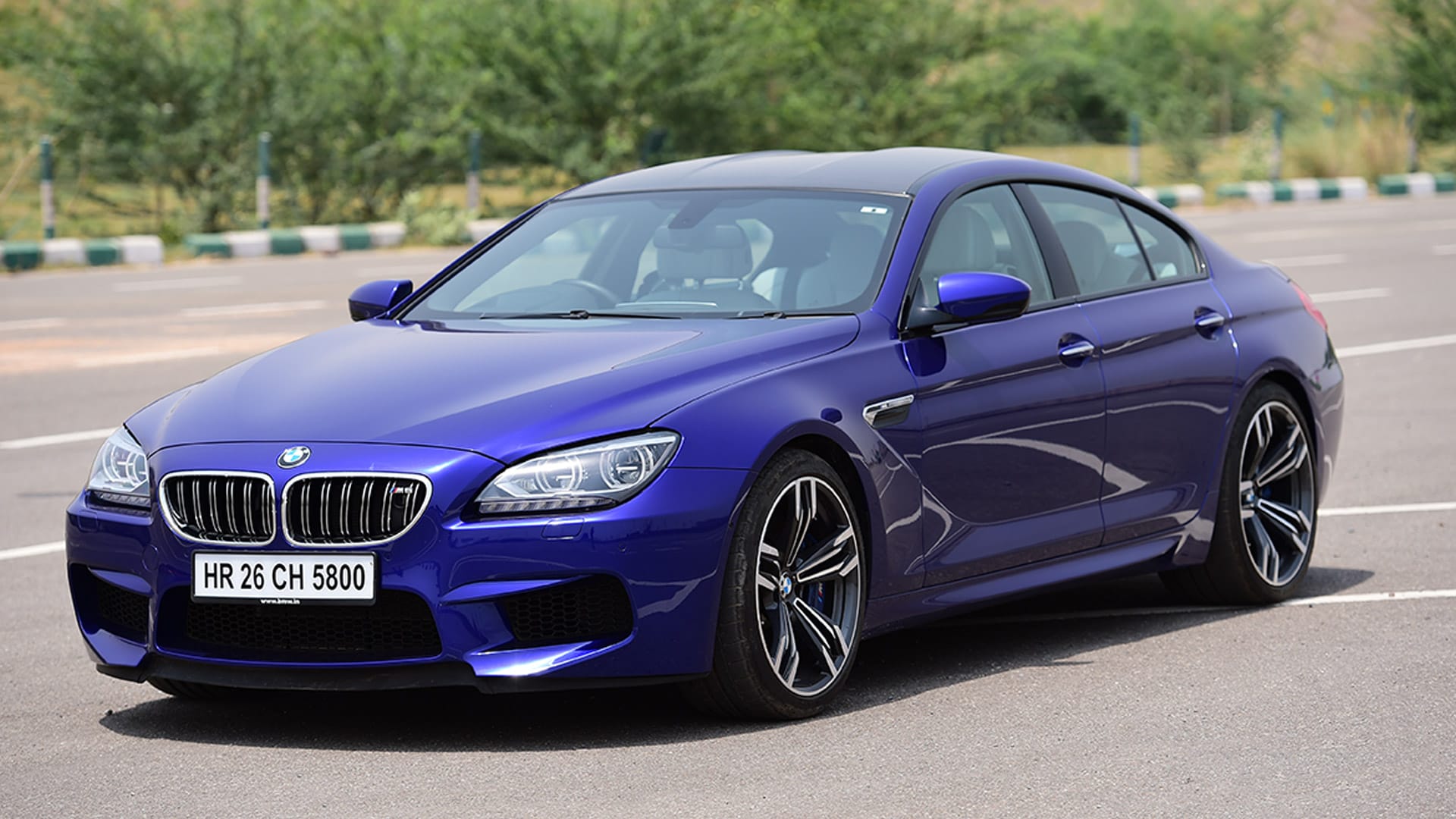 BMW M6 gran coupe 2015 Compare