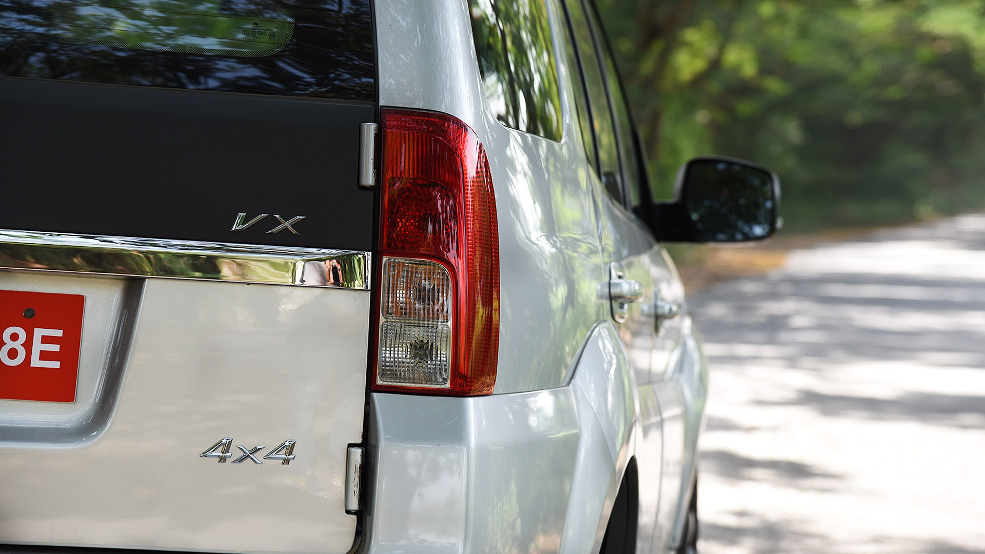 Tata Safari Storme 2015 VX BS4 4x4 Exterior