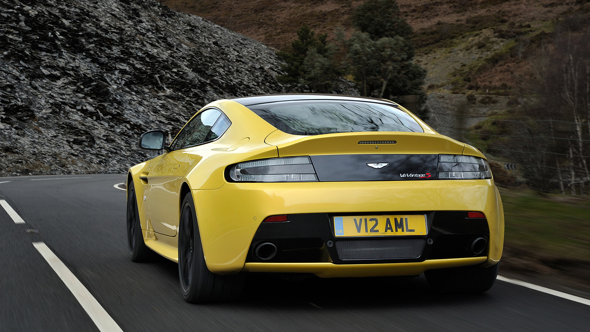 Aston Martin Vantage V12s 2013 STD Exterior