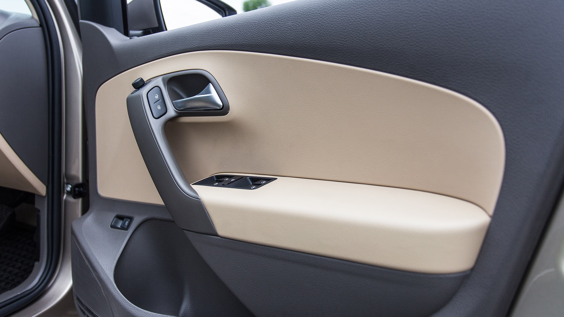 Volkswagen Vento 2015 Interior