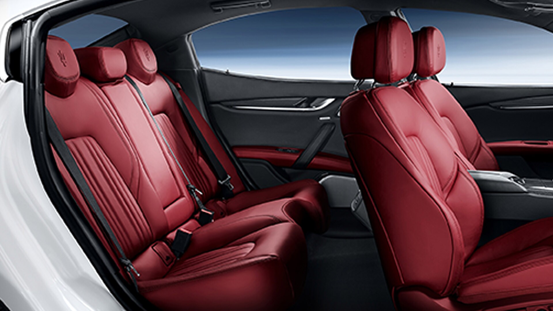 Maserati Ghibli 2015 STD Compare