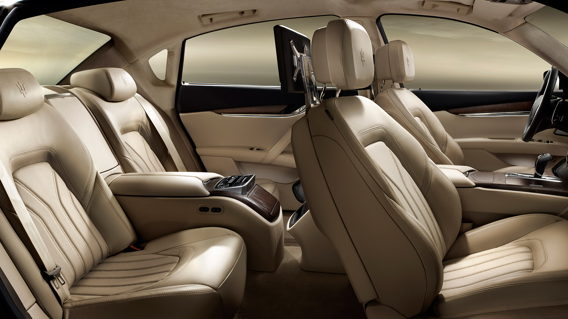 Maserati Quattroporte 2015 STD Interior