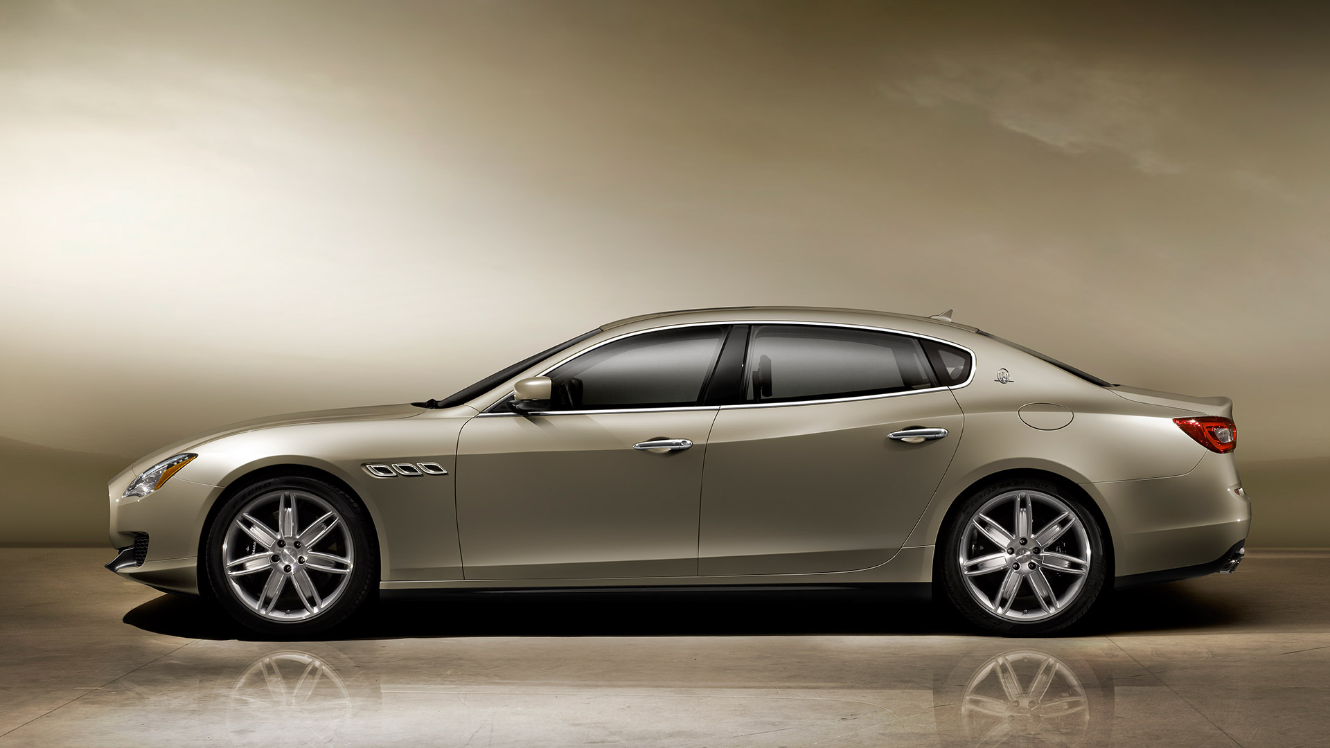 Maserati Quattroporte 2015 STD Exterior