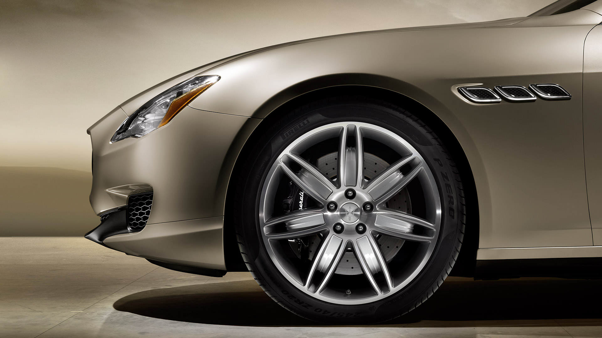 Maserati Quattroporte 2015 STD Exterior
