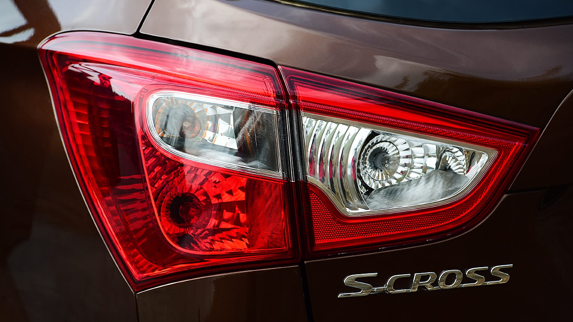 Maruti Suzuki Scross 2015 Zeta 320 Exterior