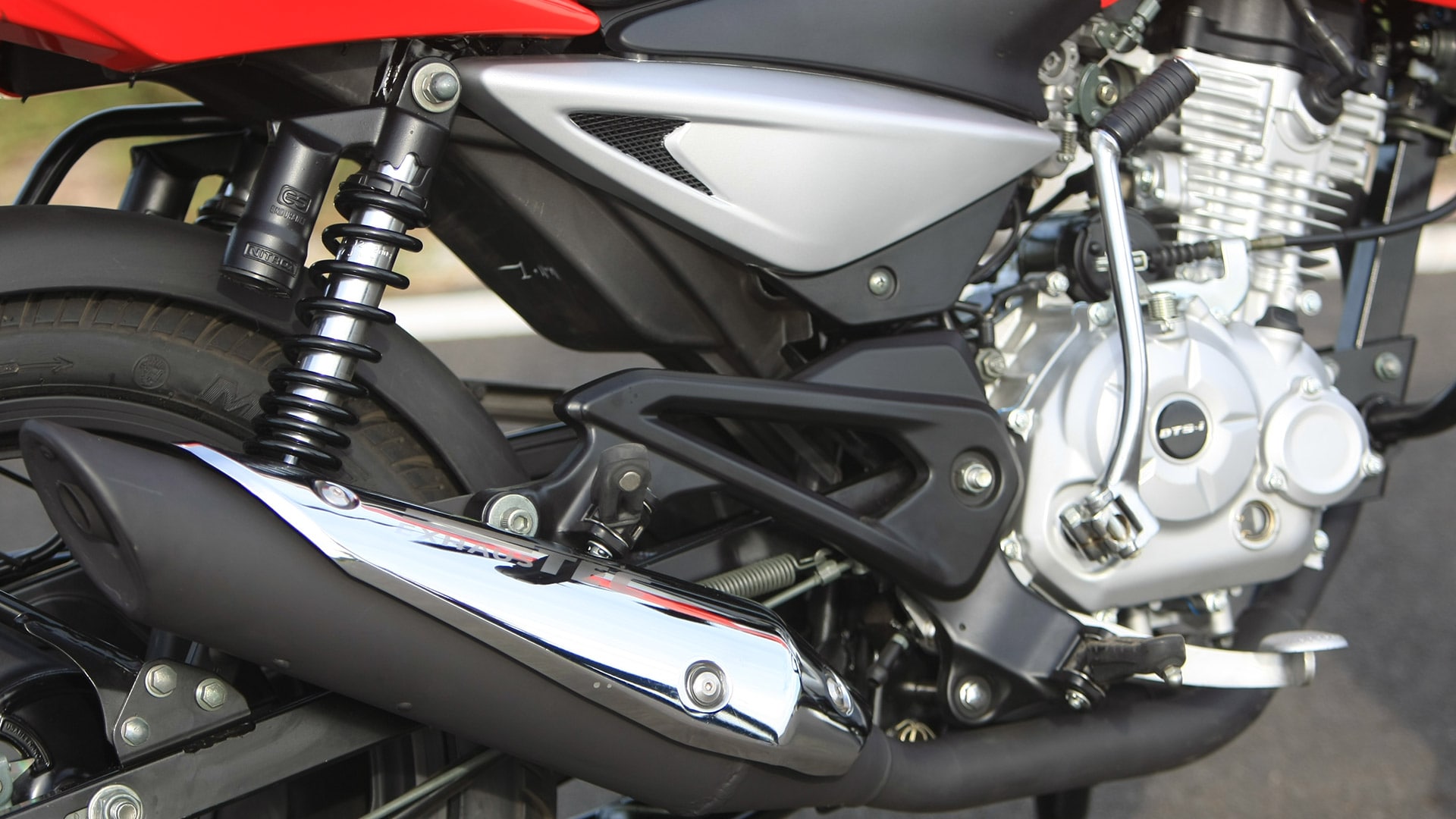 Bajaj Pulsar 135 LS 2013 STD