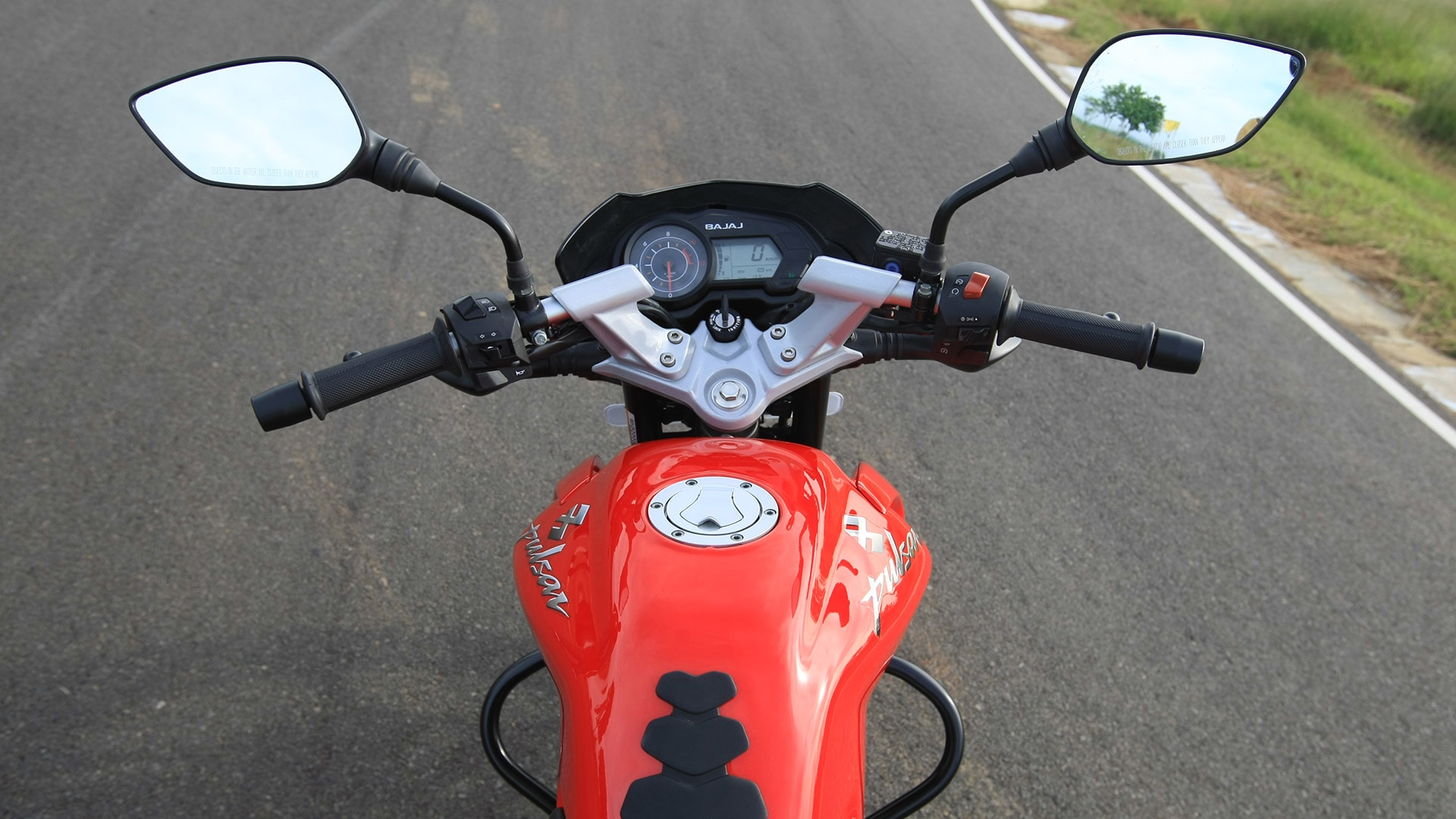 Bajaj Pulsar 135 LS 2013 STD