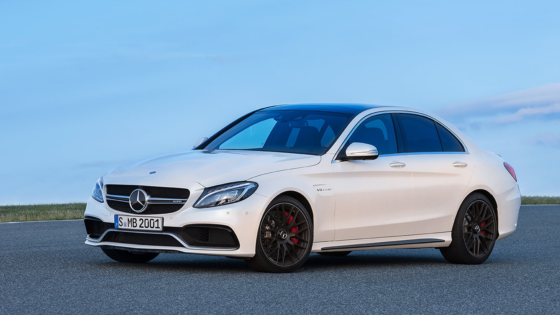 Mercedes Benz C 63 AMG 2015 S Compare
