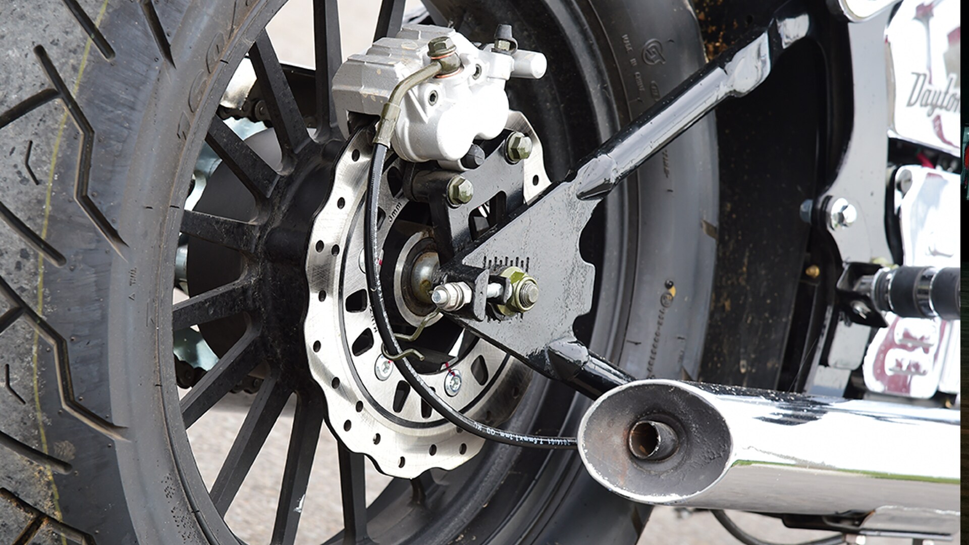 Regal Raptor Daytona 2015 STD