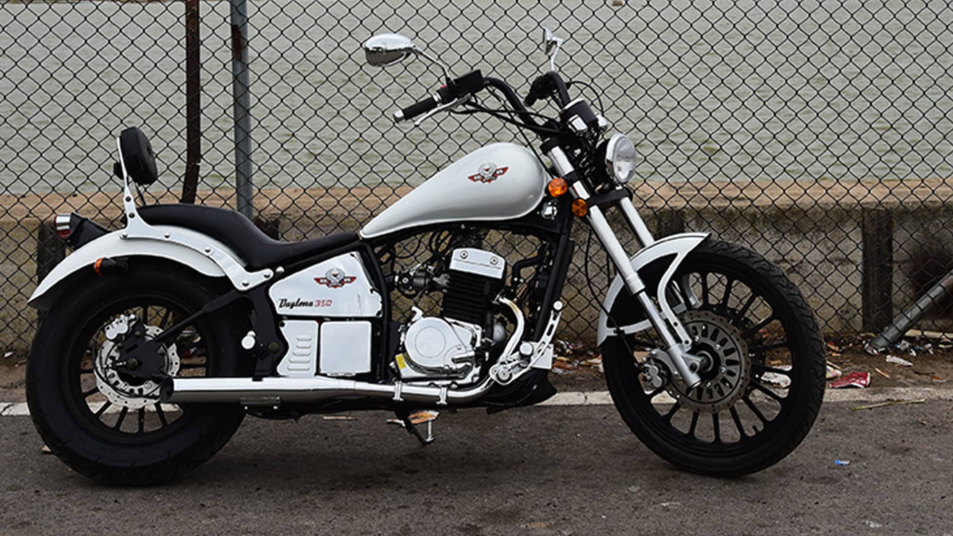 Regal Raptor Daytona 2015 STD