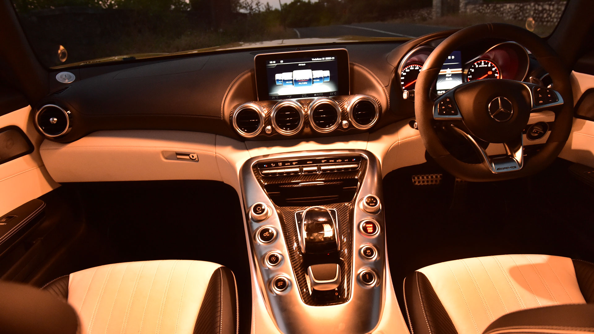 Mercedes benz AMG GT 2015 S Compare