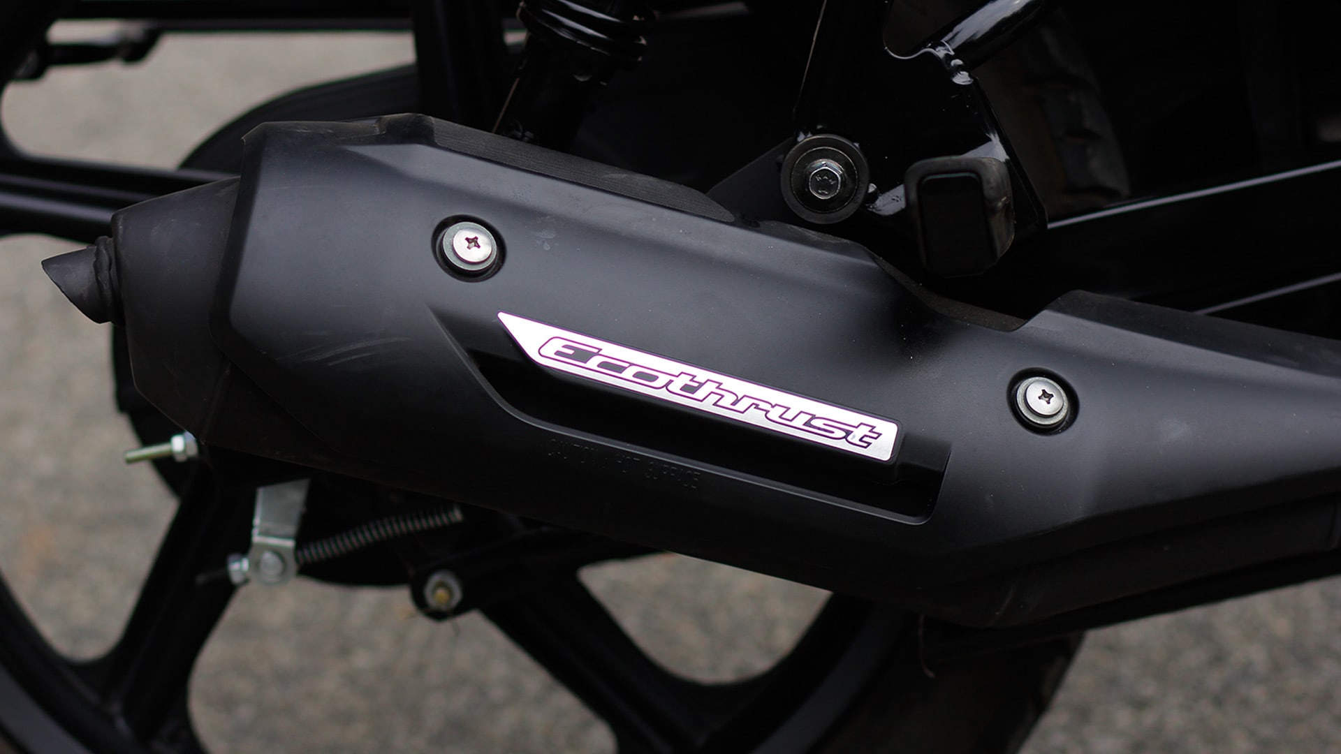 TVS Victor 2016 Disc