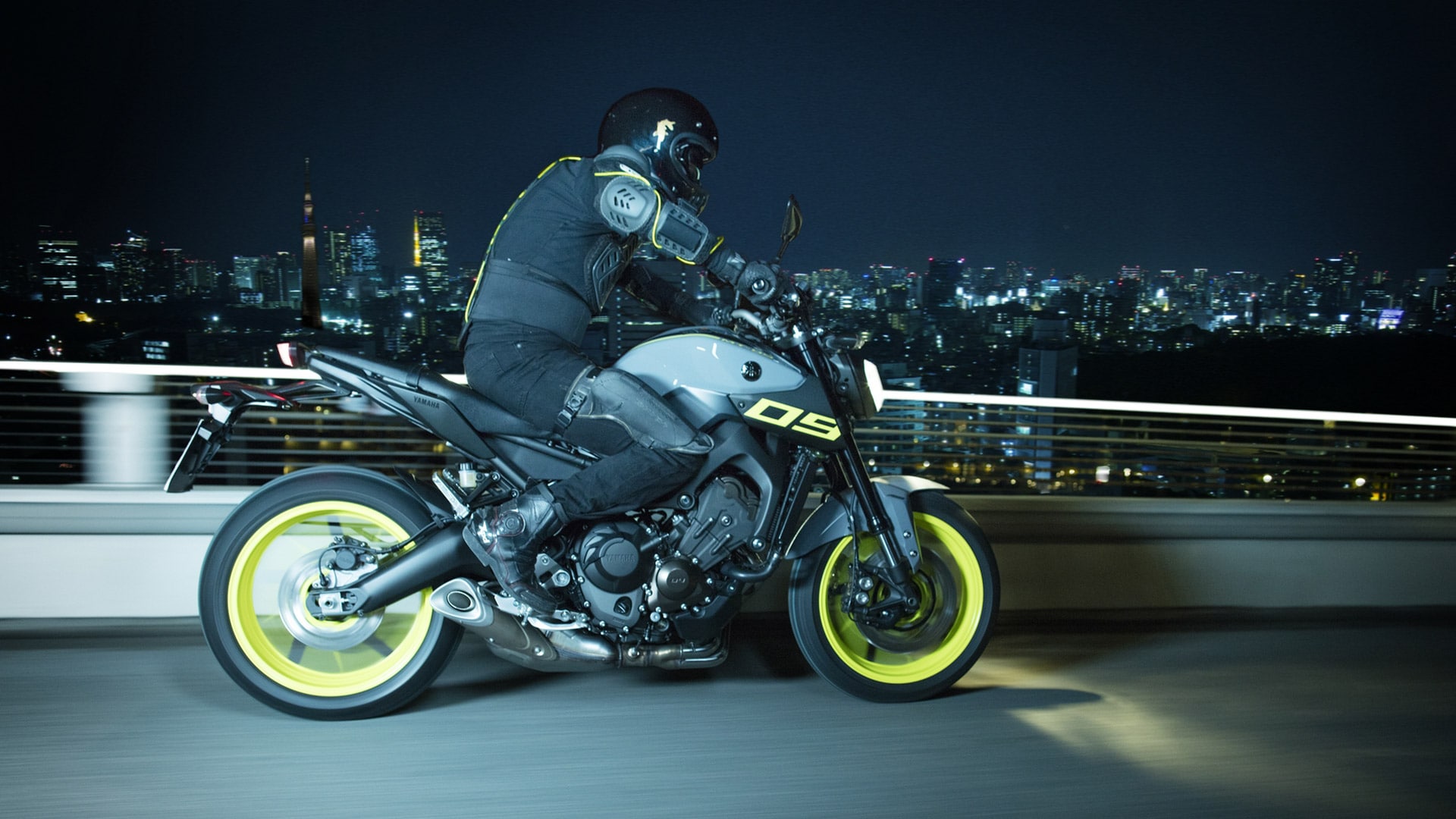 Yamaha MT-09 2016 STD