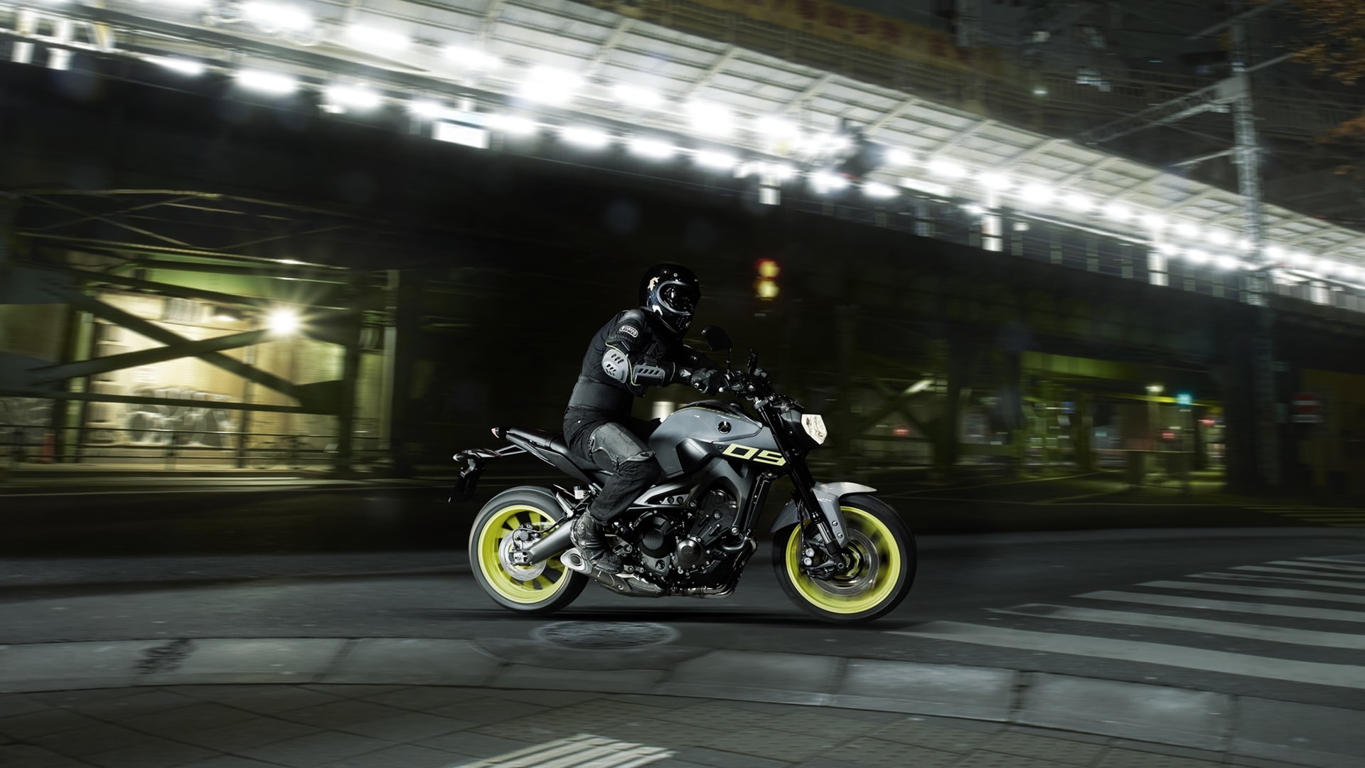Yamaha MT-09 2016 STD