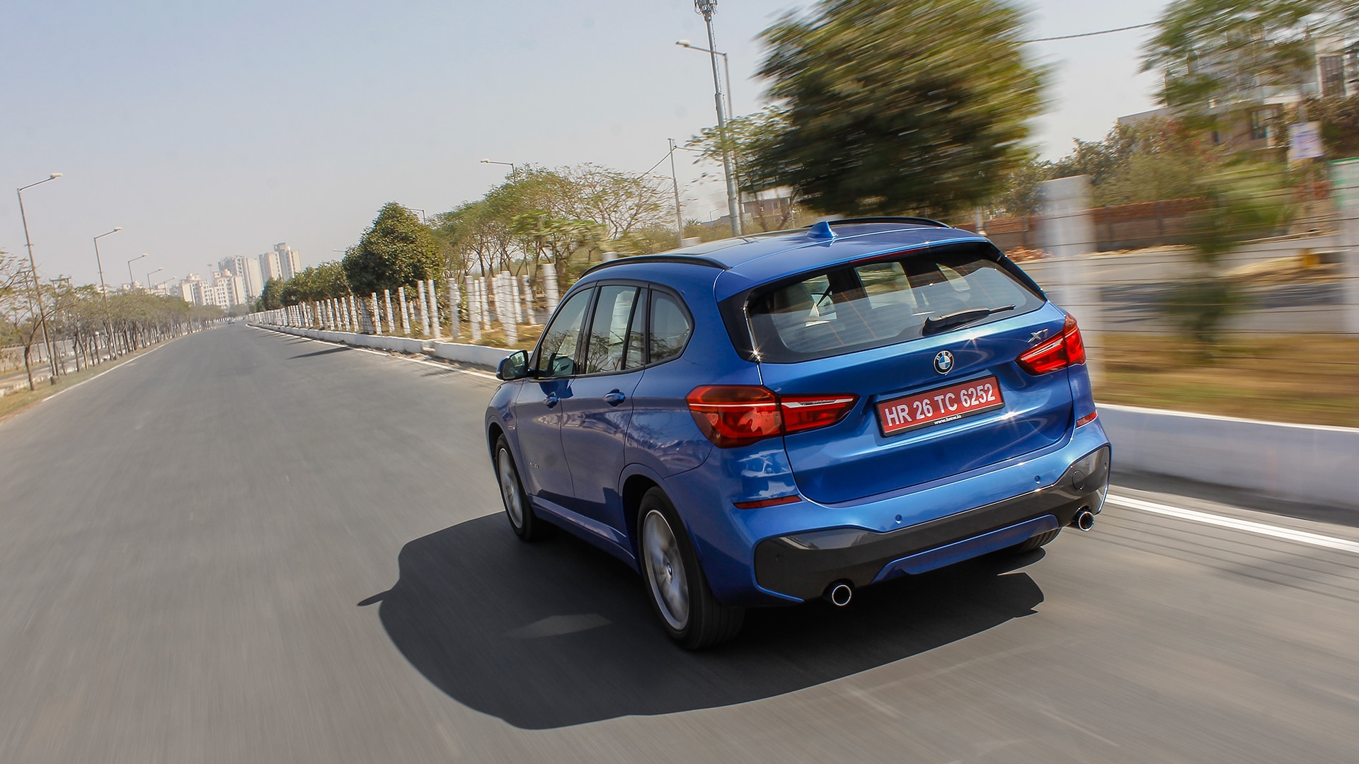 BMW X1 2016 xDrive 20d xLine Exterior