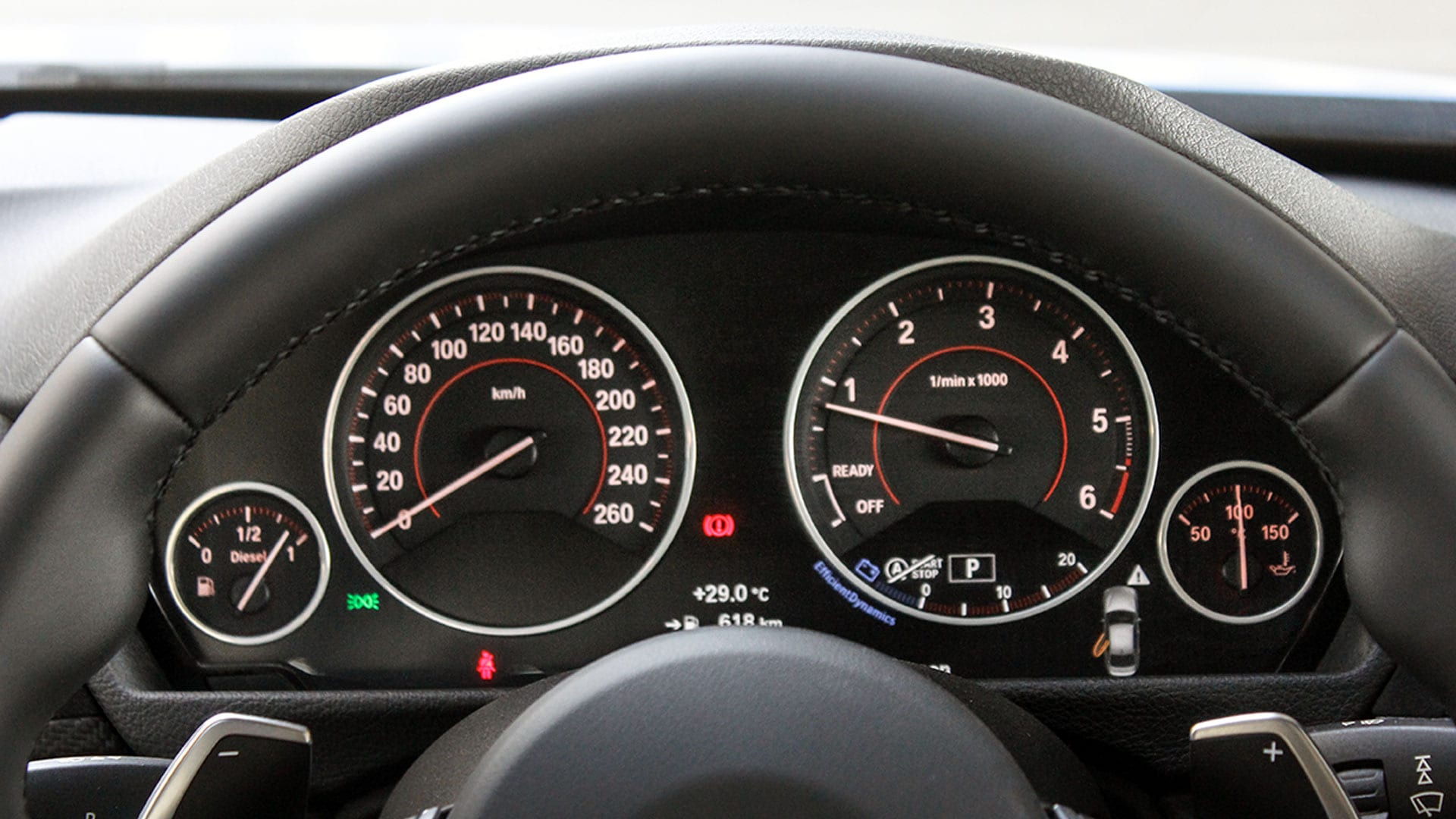 BMW 3 series 2015 320d Luxury Line Interior