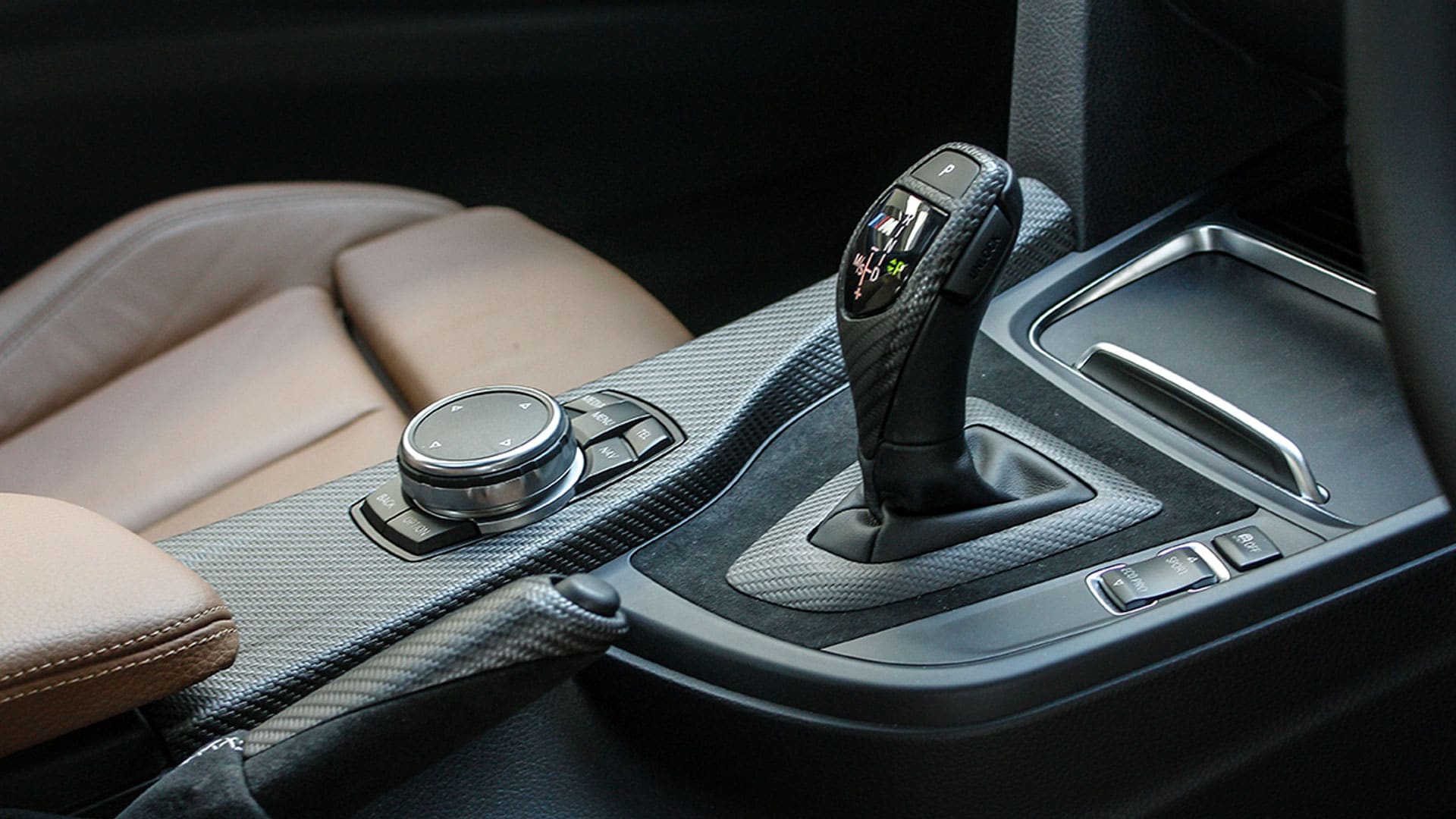 BMW 3 series 2015 320d Luxury Line Interior