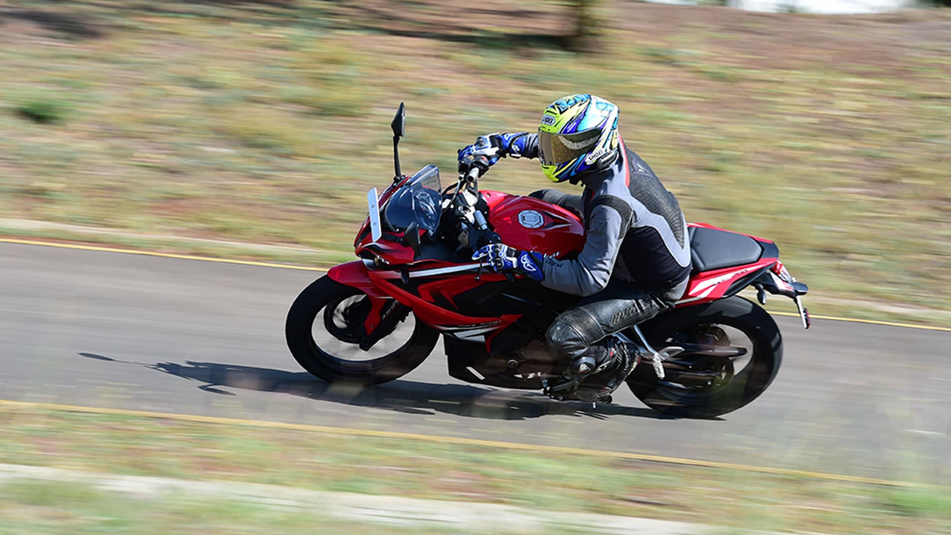 Bajaj Pulsar RS 200 2015 STD