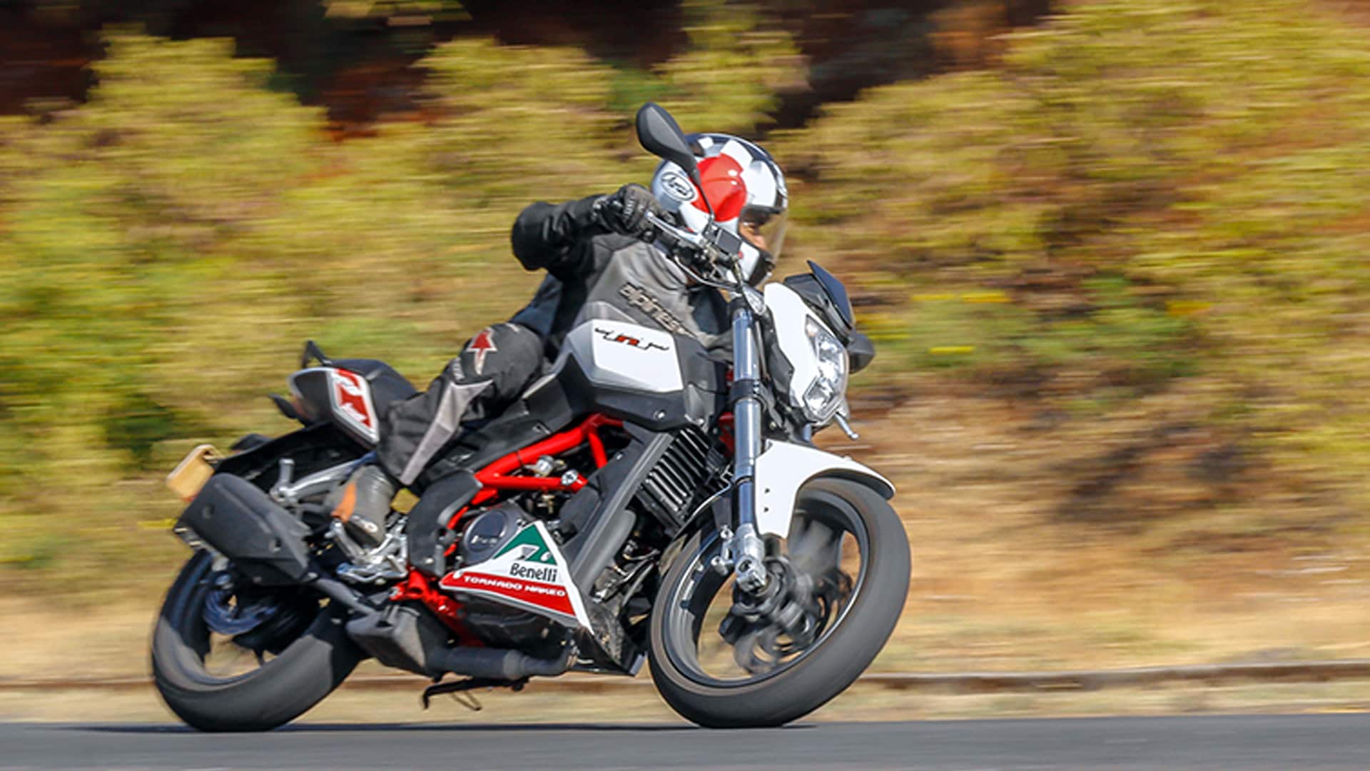 Benelli TNT 25 2015 STD