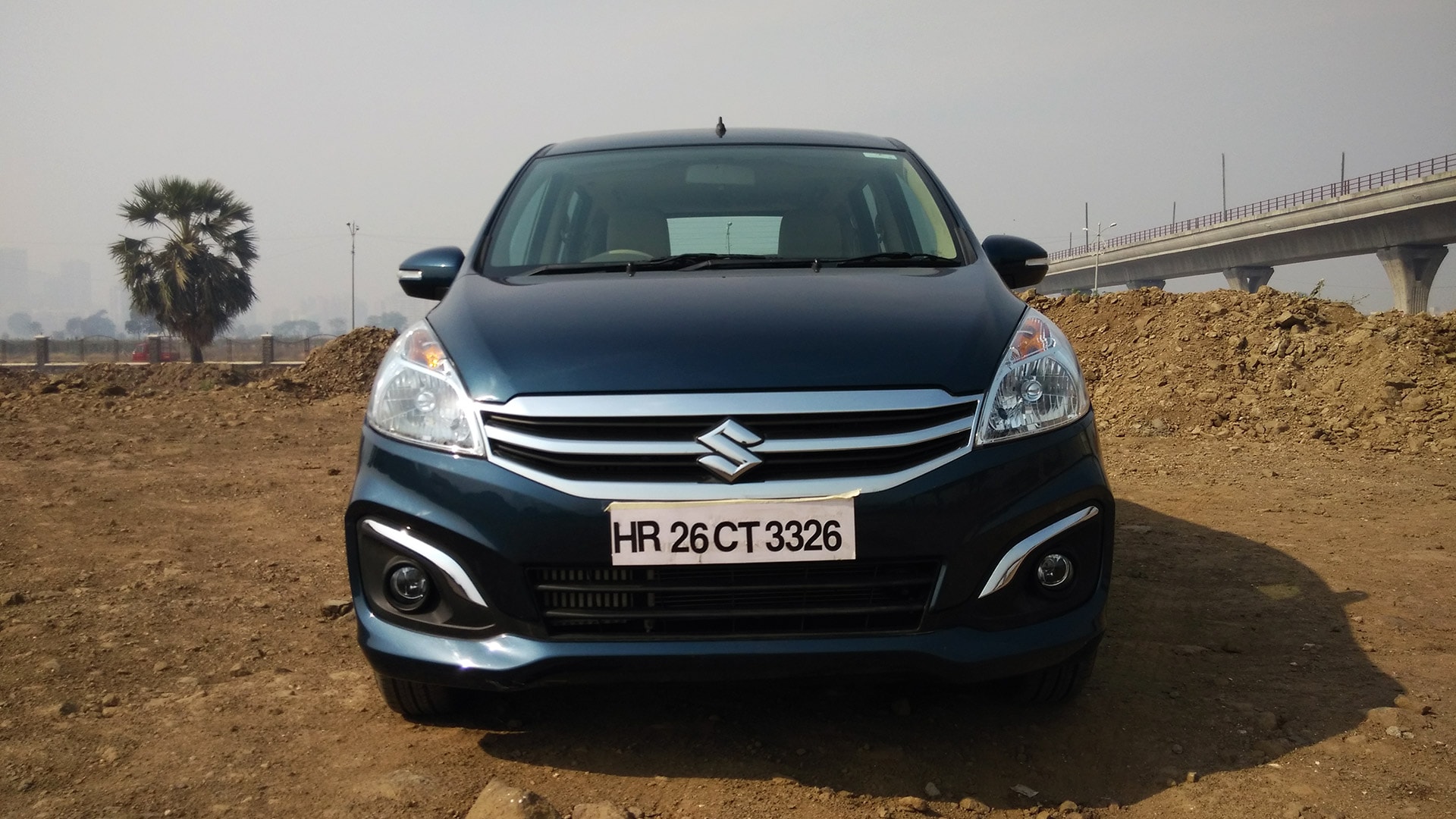 Maruti Suzuki Ertiga 2015 Smart Hybrid Zdi+ Compare