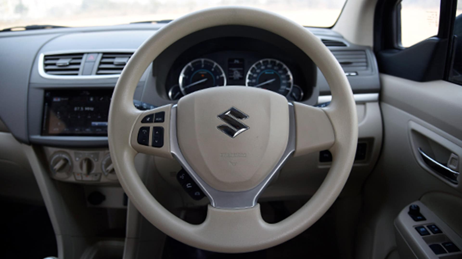 Maruti Suzuki Ertiga 2015 Smart Hybrid Zdi+ Interior