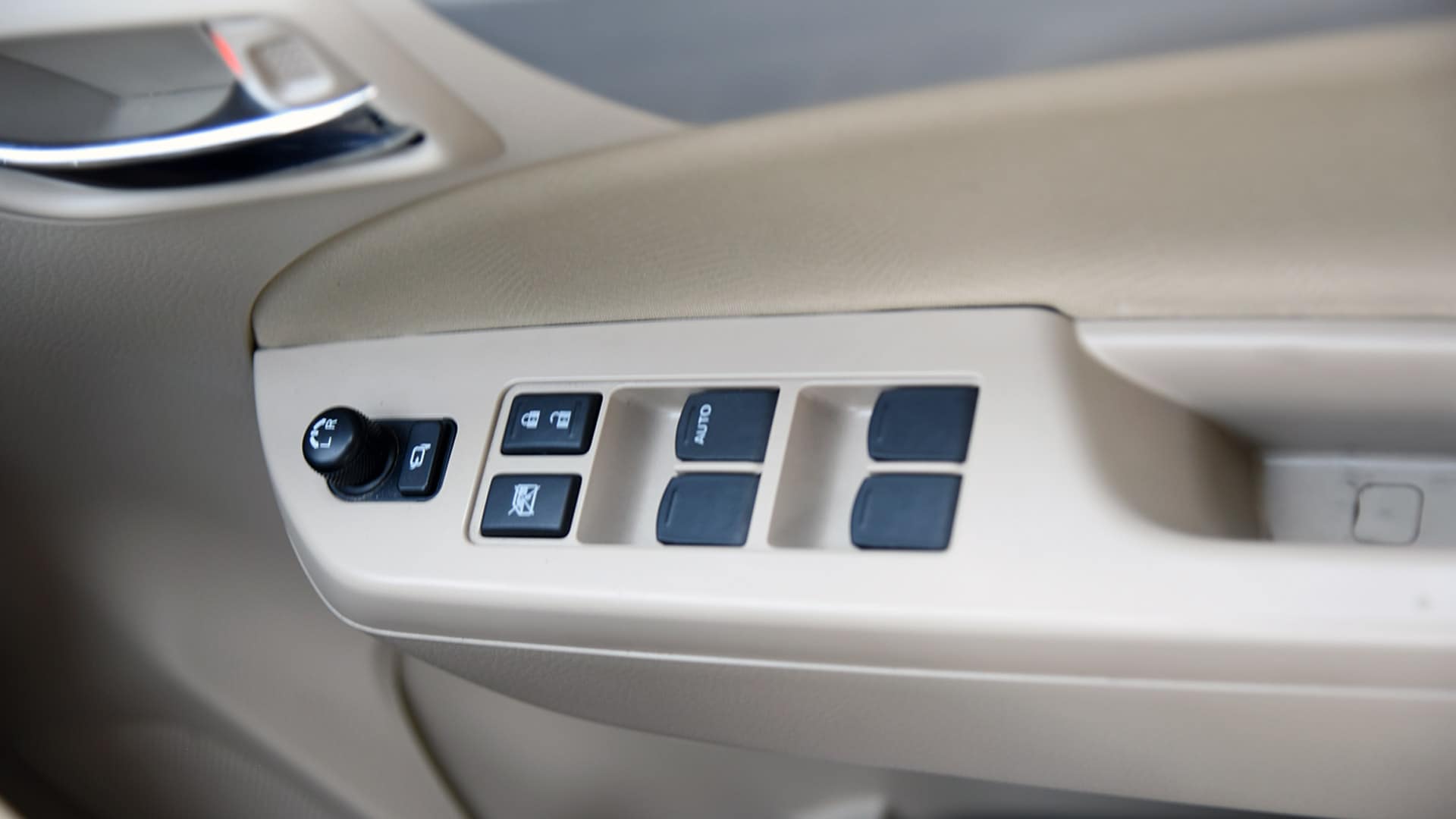 Maruti Suzuki Ertiga 2015 Smart Hybrid Zdi+ Interior