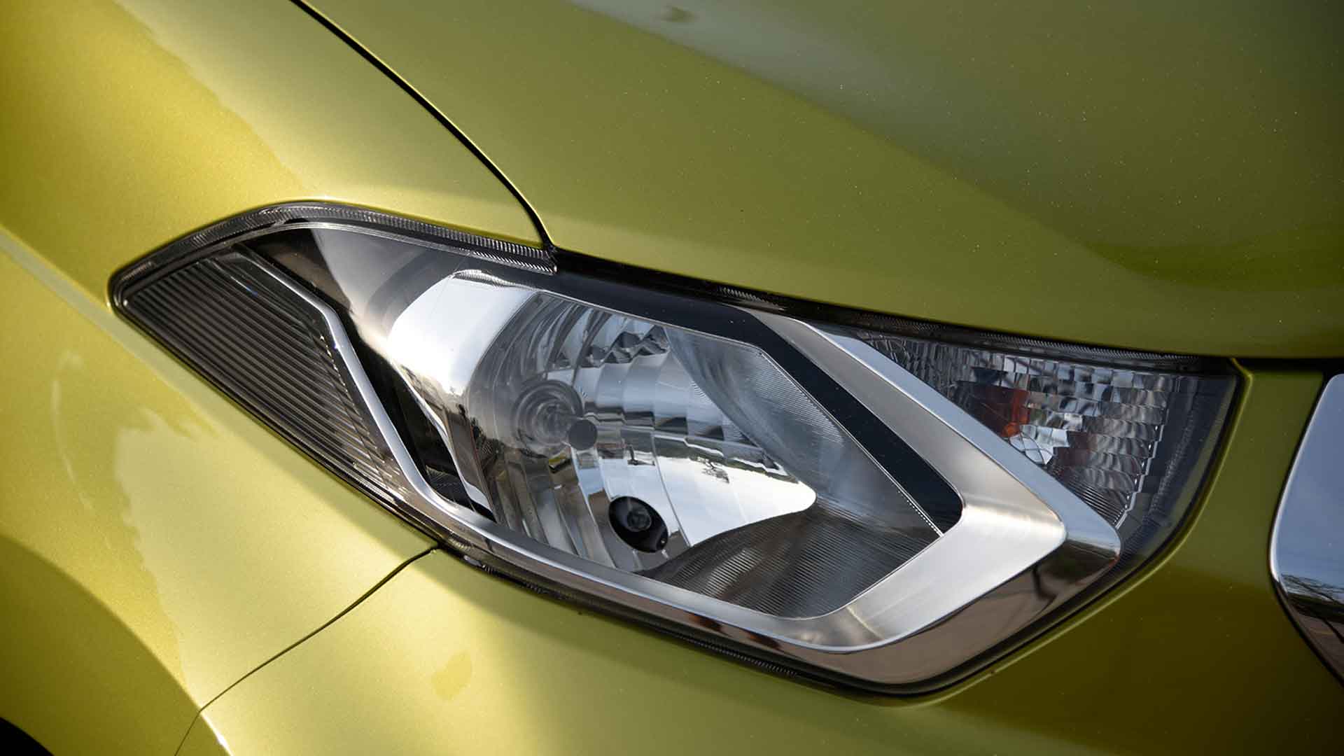 Datsun Redigo 2016 Std Exterior