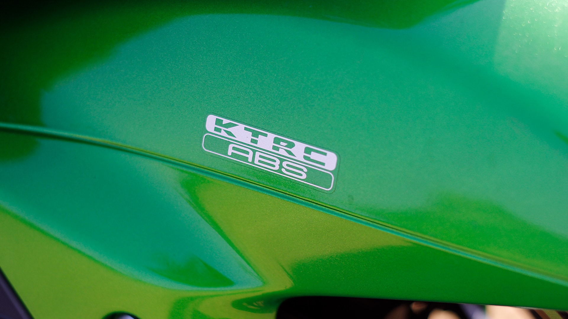 Kawasaki Ninja ZX-14R 2016 STD