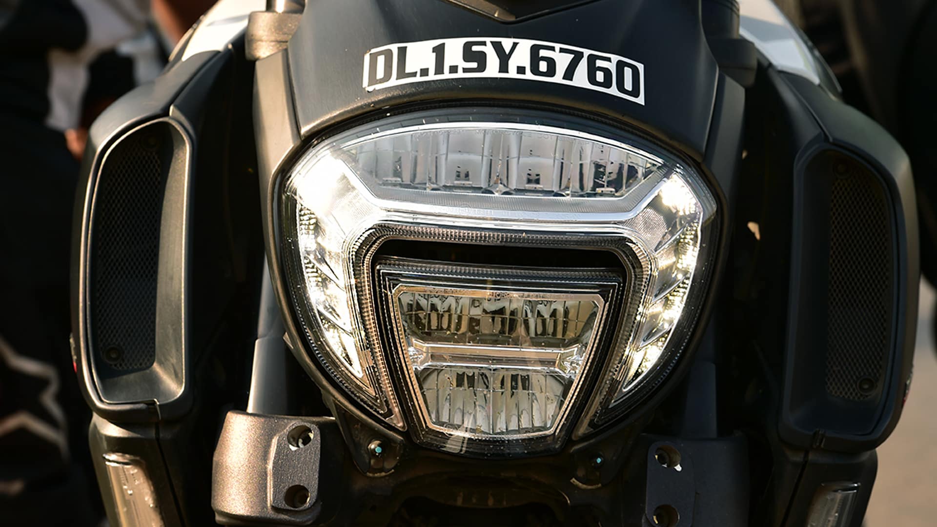 Ducati Diavel 2015 Carbon