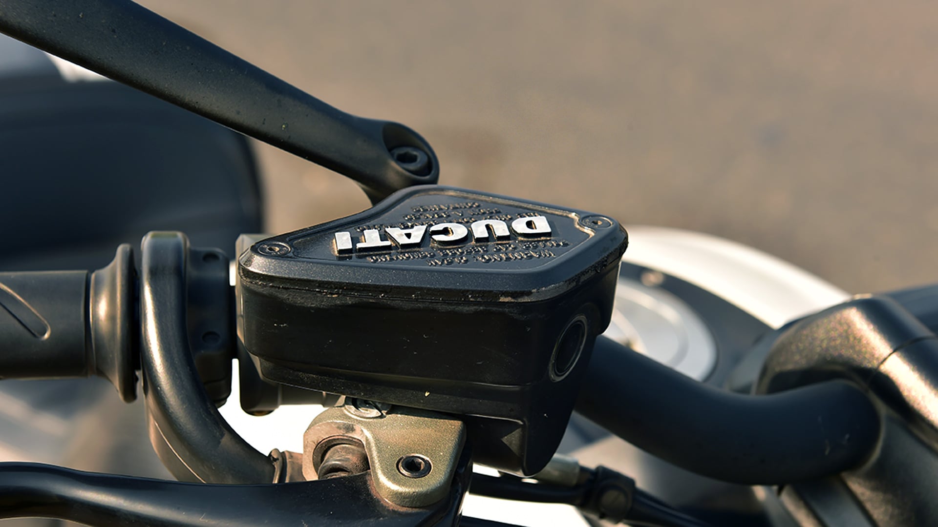 Ducati Diavel 2015 Carbon