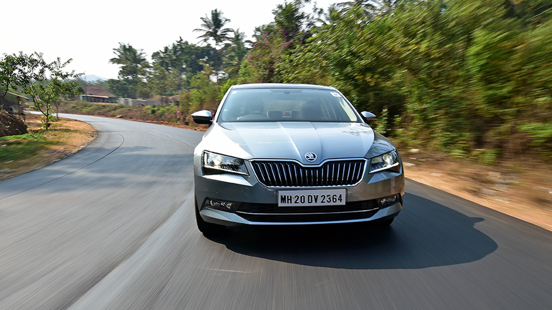 Skoda Superb 2016 2.0 TDI (AT) Style Exterior