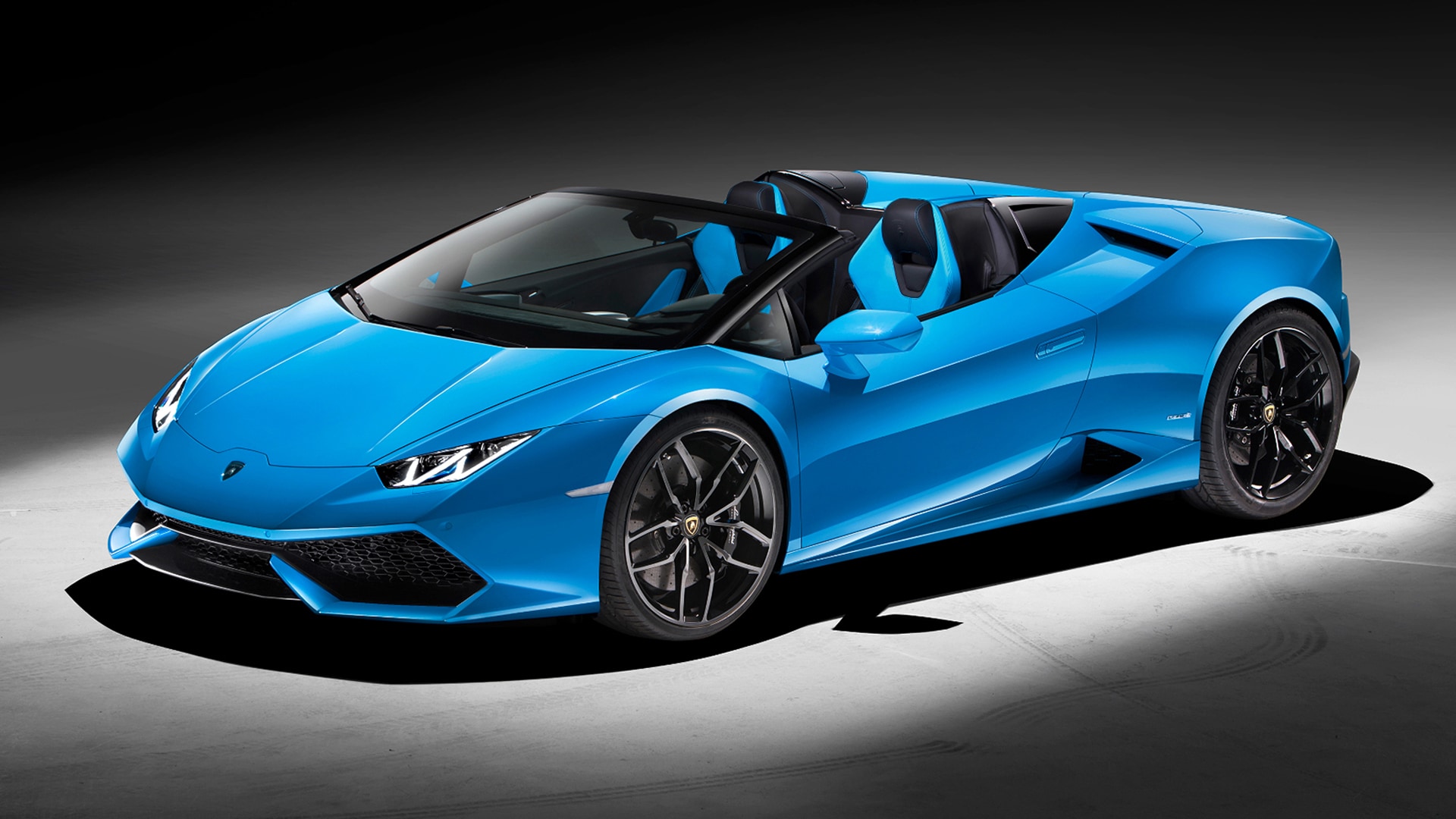 lamborghini-huracan-2016-Spyder Exterior