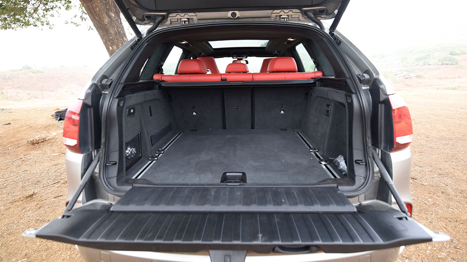 BMW X5 2015 M Compare