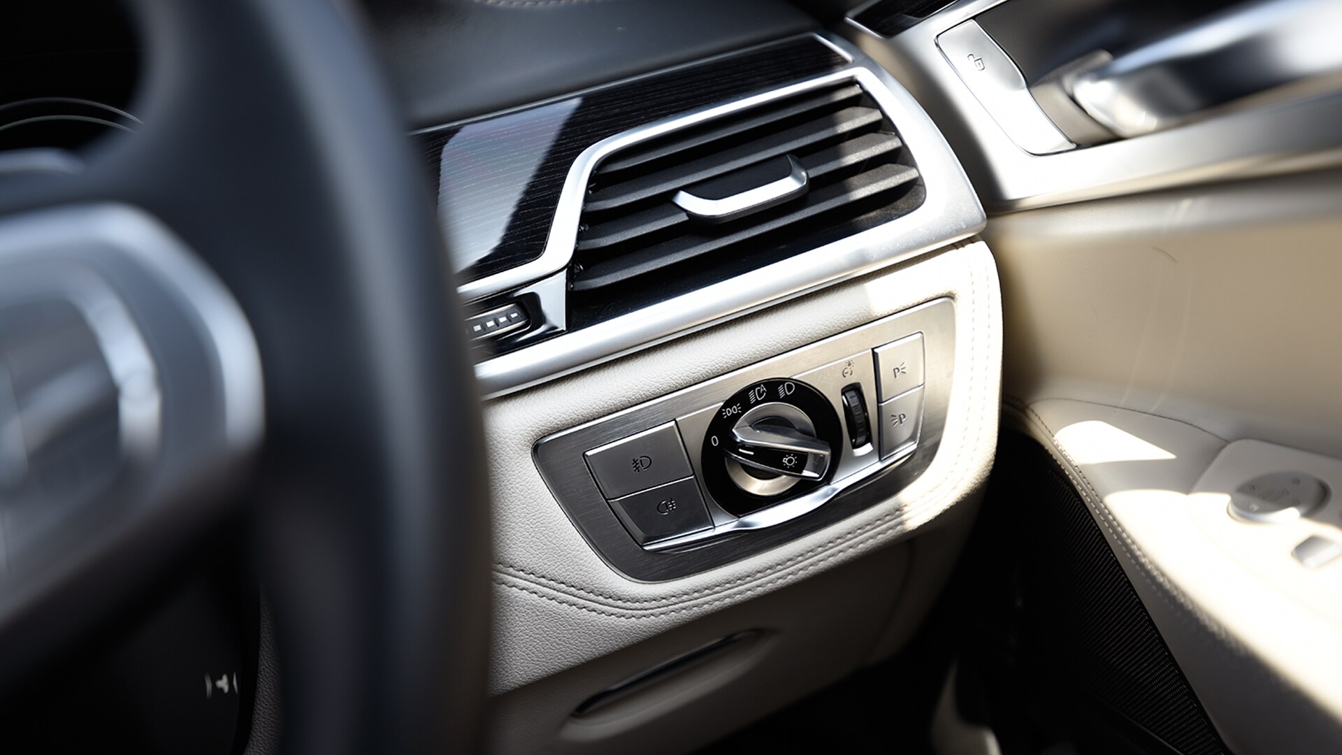 BMW 7 series 2016 730Ld M Sport Interior