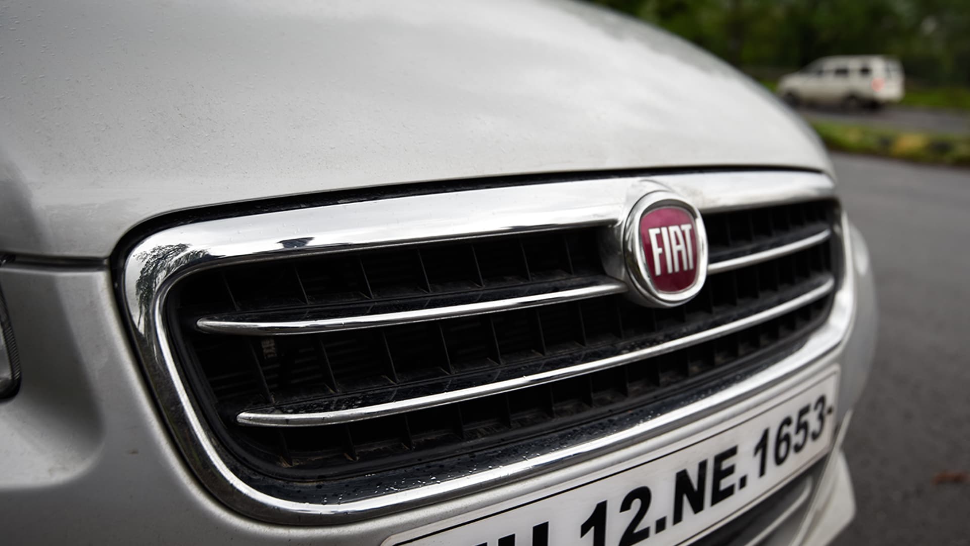 Fiat Linea 125 s 2016 T Jet Emotion Exterior